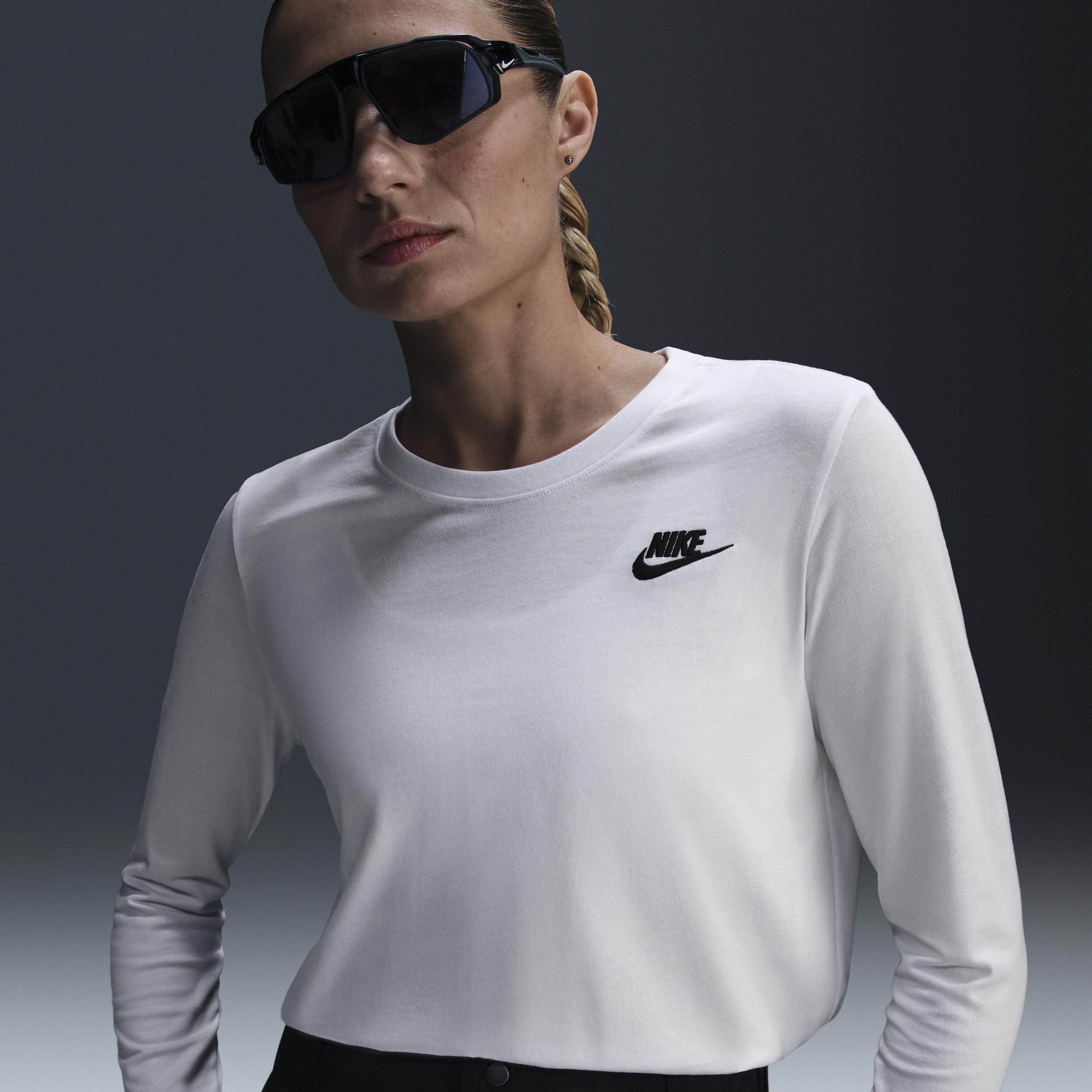 Womens Nike Sportswear Club Long-Sleeve T-Shirt | HF0780-100 Product Image