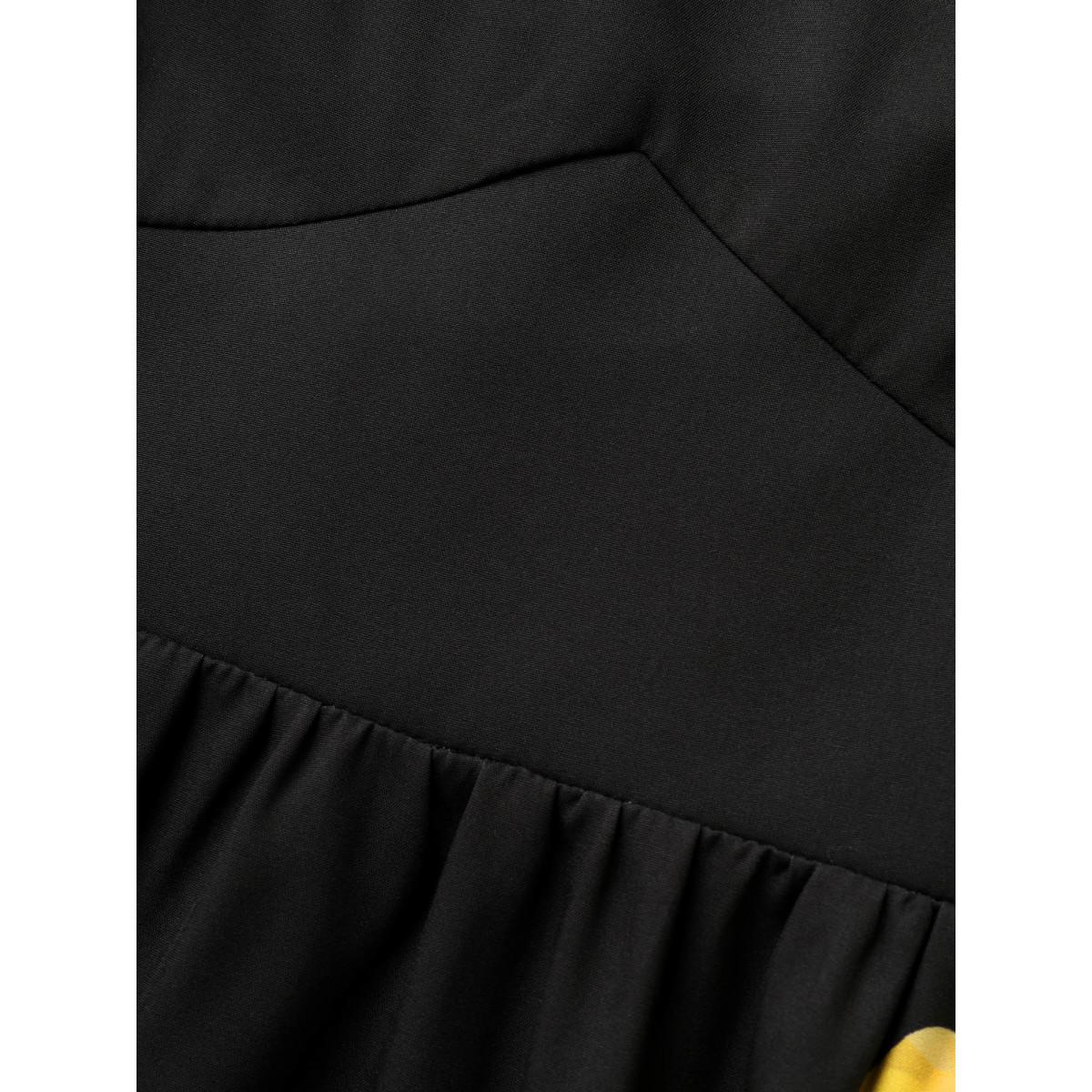 Plus Size Carnation Print Ruffle Cap Sleeve Maxi Dress Black Women Elegant Shirred Heart neckline Cap Sleeve Curvy BloomChic 30/6X Product Image