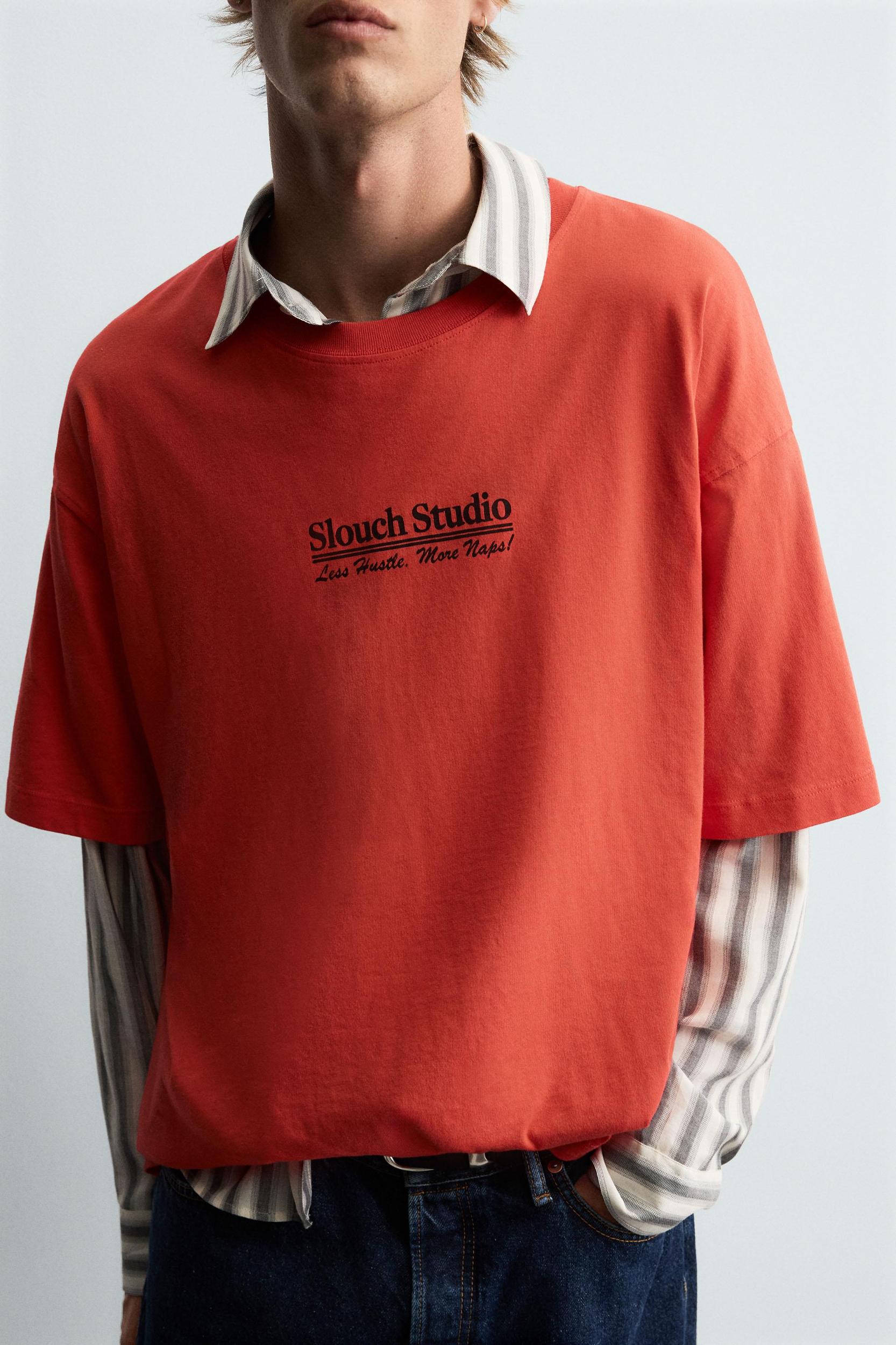 CONTRAST PRINT T-SHIRT Product Image