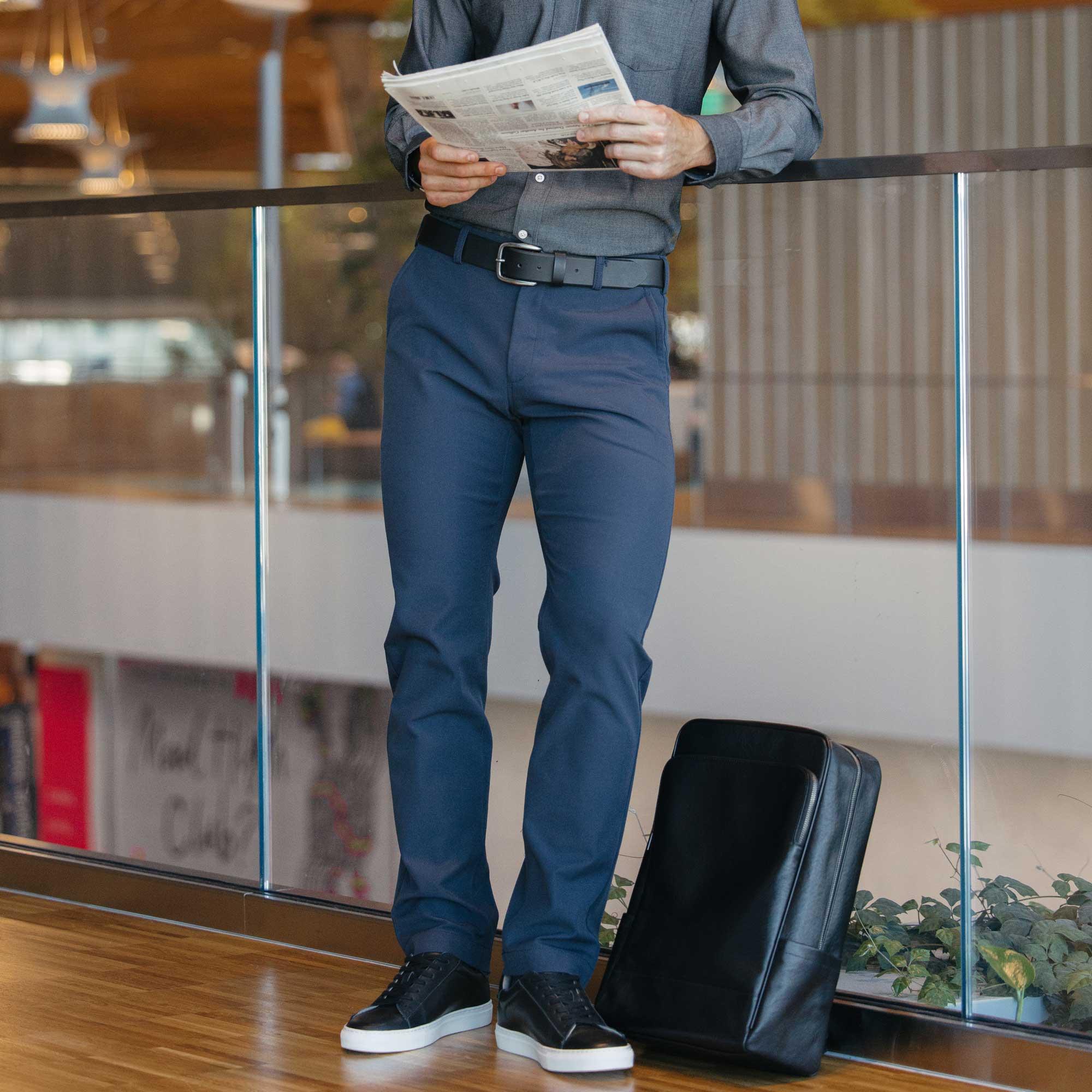 Merino Wool Stretch Twill Chino Pant | Navy Product Image