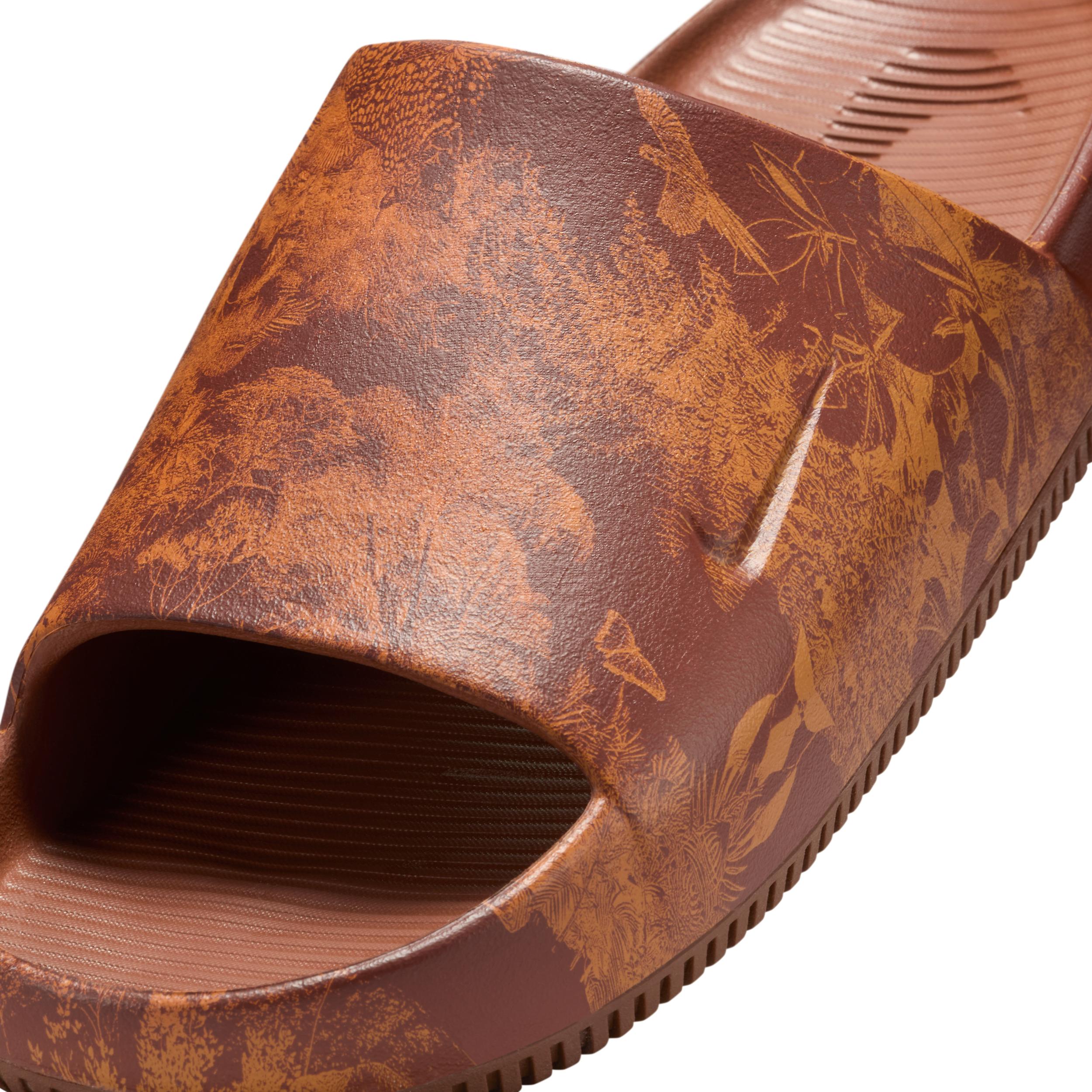 Nike Men's Calm Printed Slides Product Image