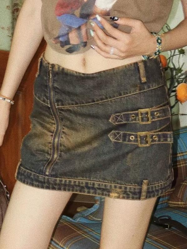 Distressed Buckle Zipper Decor Mini Skirt Product Image