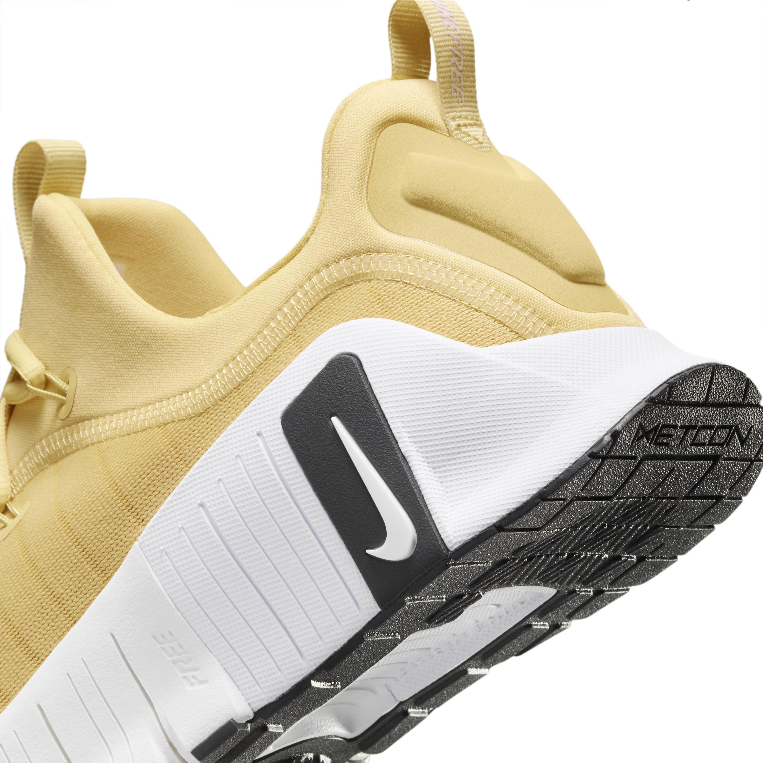 Nike Mens Free Metcon 6 Workout Shoes | HM3754-701 Product Image