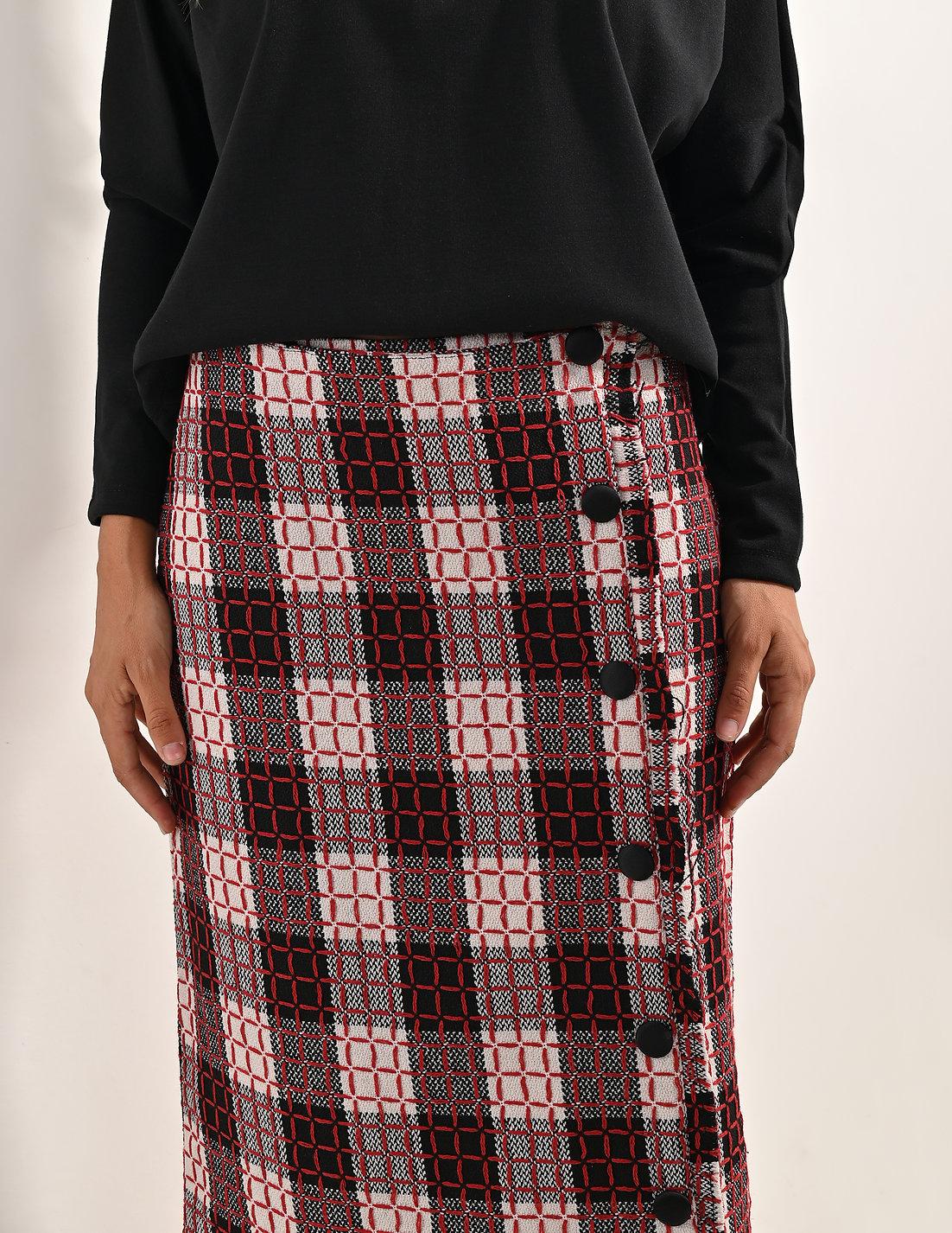Knee Length Plaid Skirt Product Image