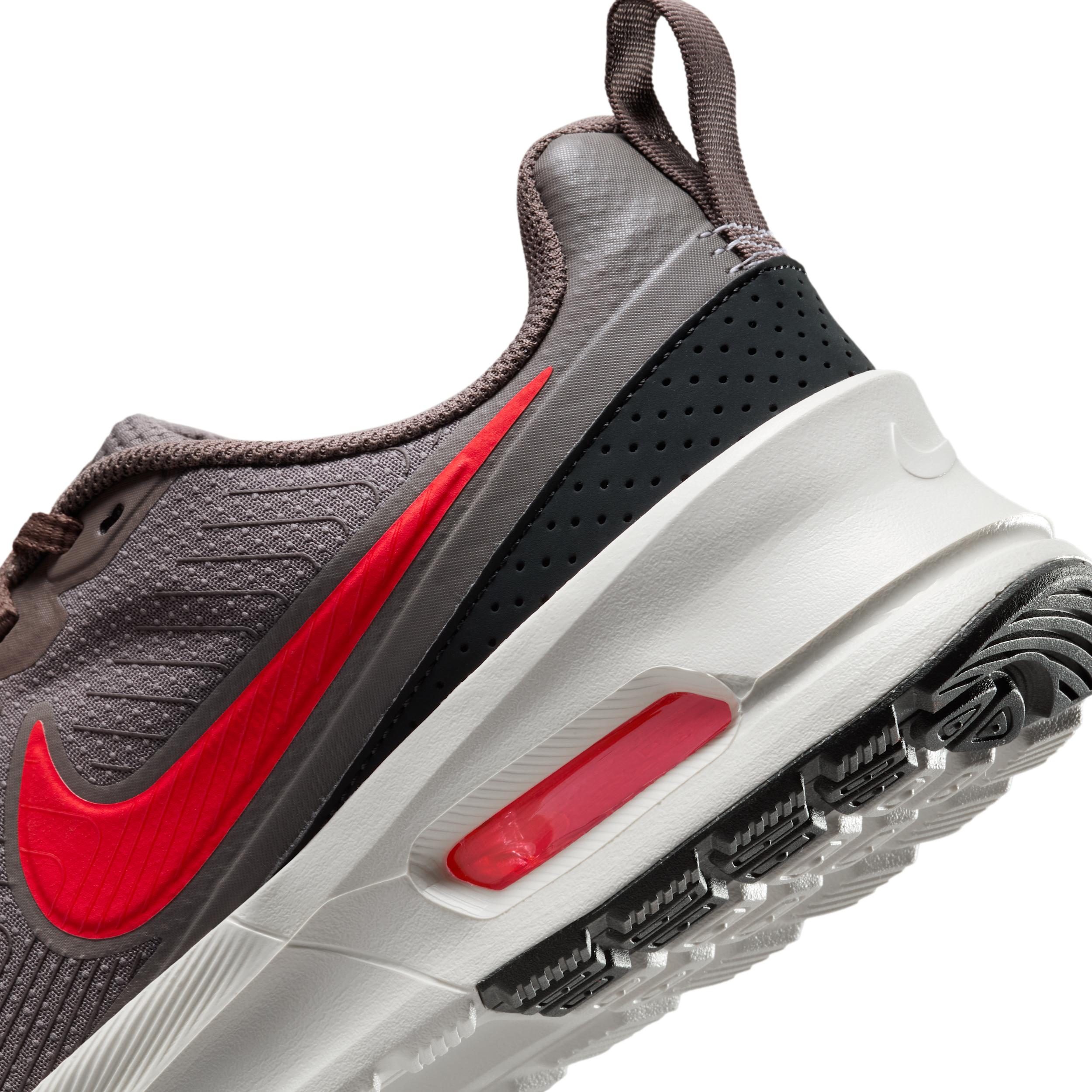 Nike Air Max Nuaxis Men's Shoes Product Image