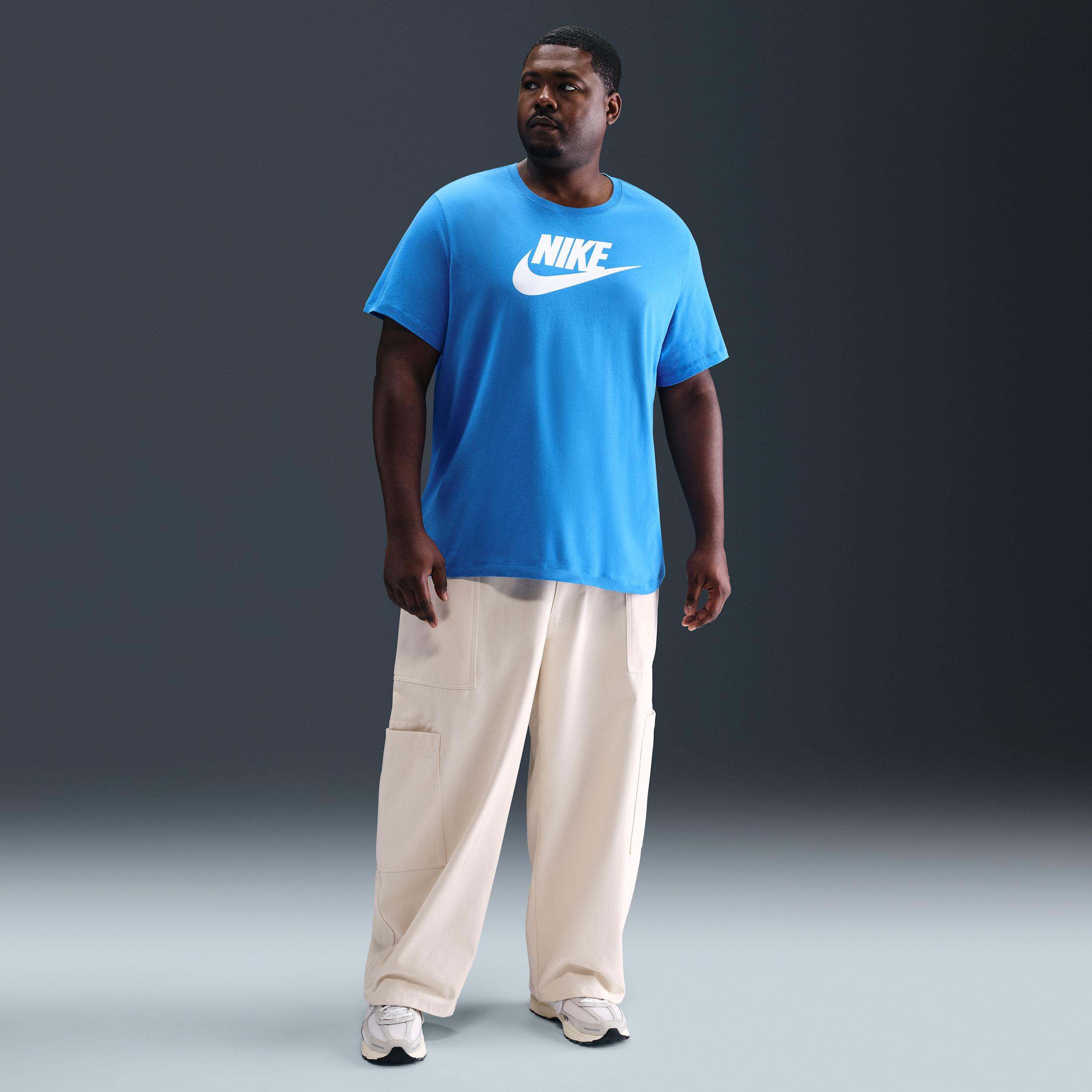 Mens Nike Sportswear T-Shirt | AR5004-438 Product Image