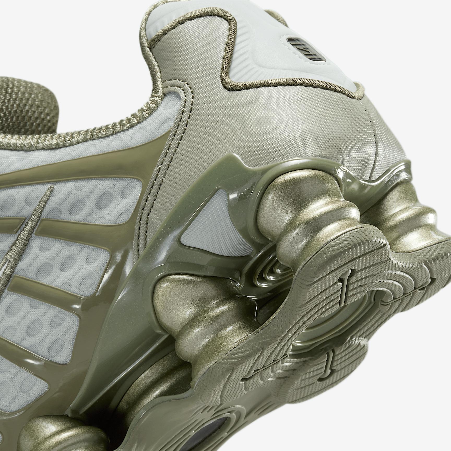 Nike Womens Shox TL Shoes | HV2520-001 Product Image