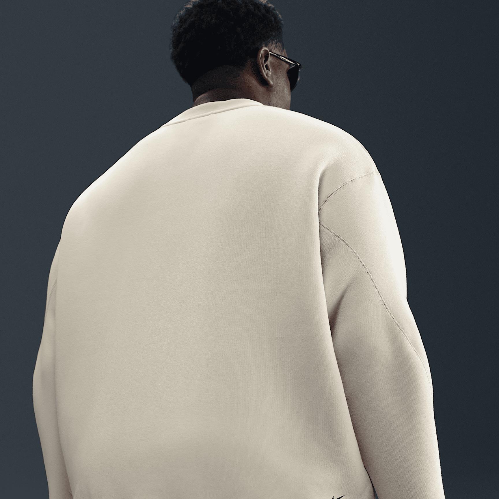 Nike Men's Tech Fleece Crew Product Image