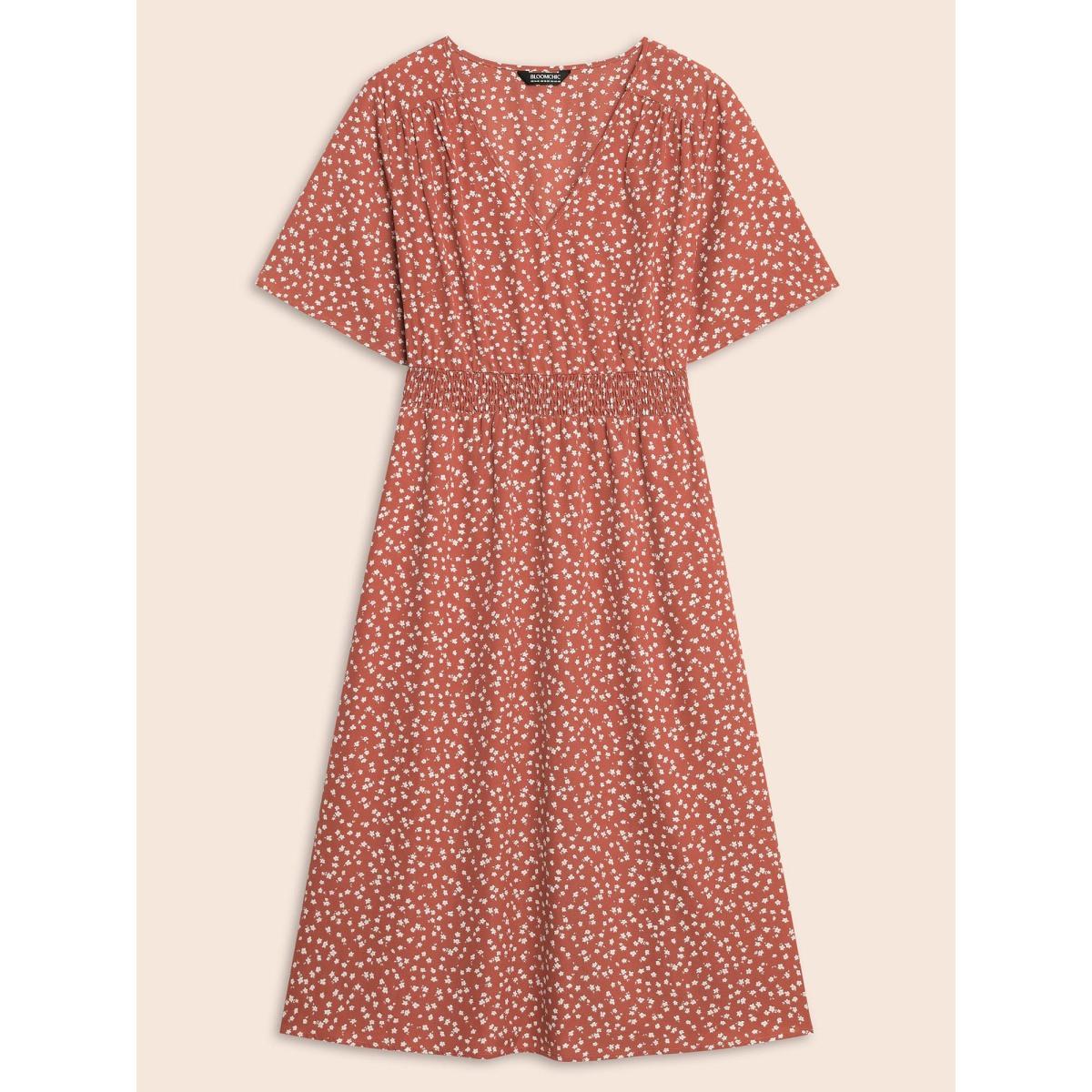 Plus Size Ditsy Floral Shirred Ruffle Sleeve Midi Dress Rouge Women Elegant Gathered V-neck Short sleeve Curvy BloomChic 14-16/1X Product Image