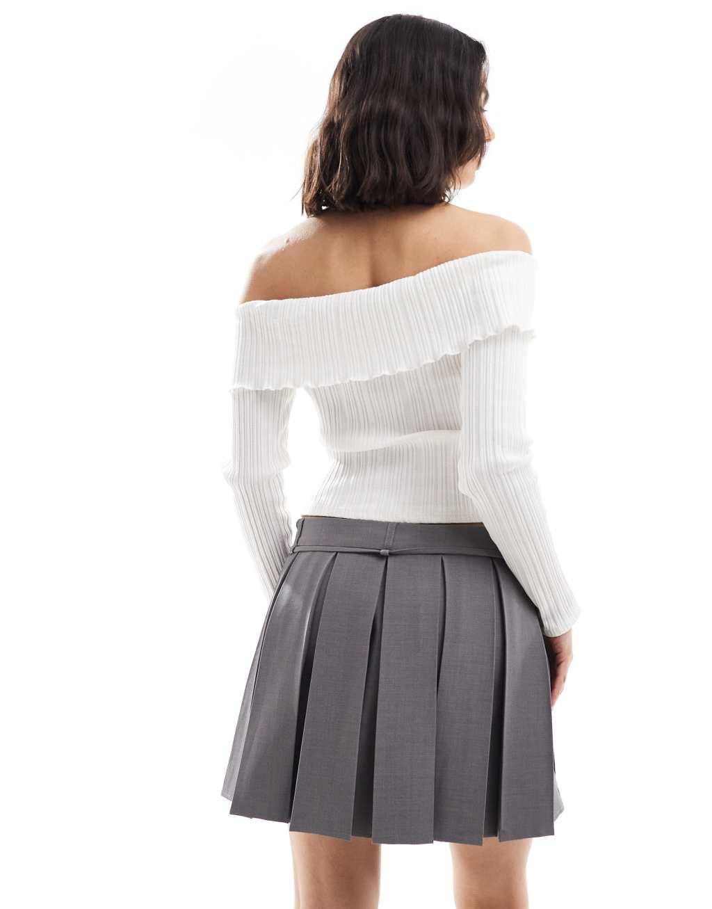 ONLY tie waist pleated mini skirt in gray Product Image