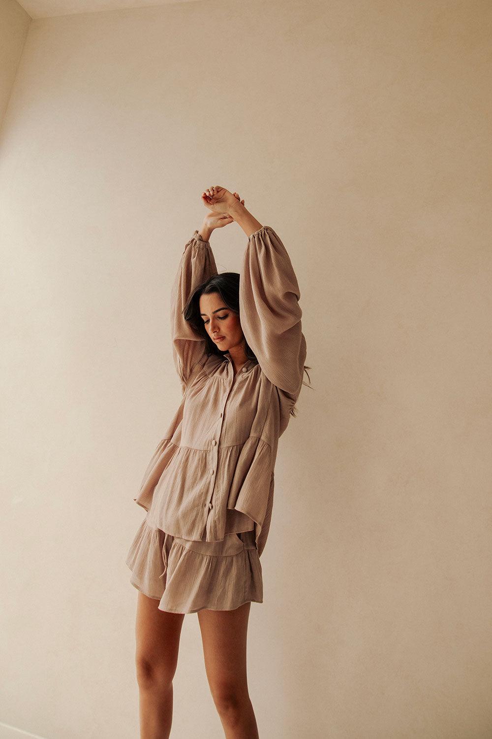 Huxley Shorts - Mushroom Product Image