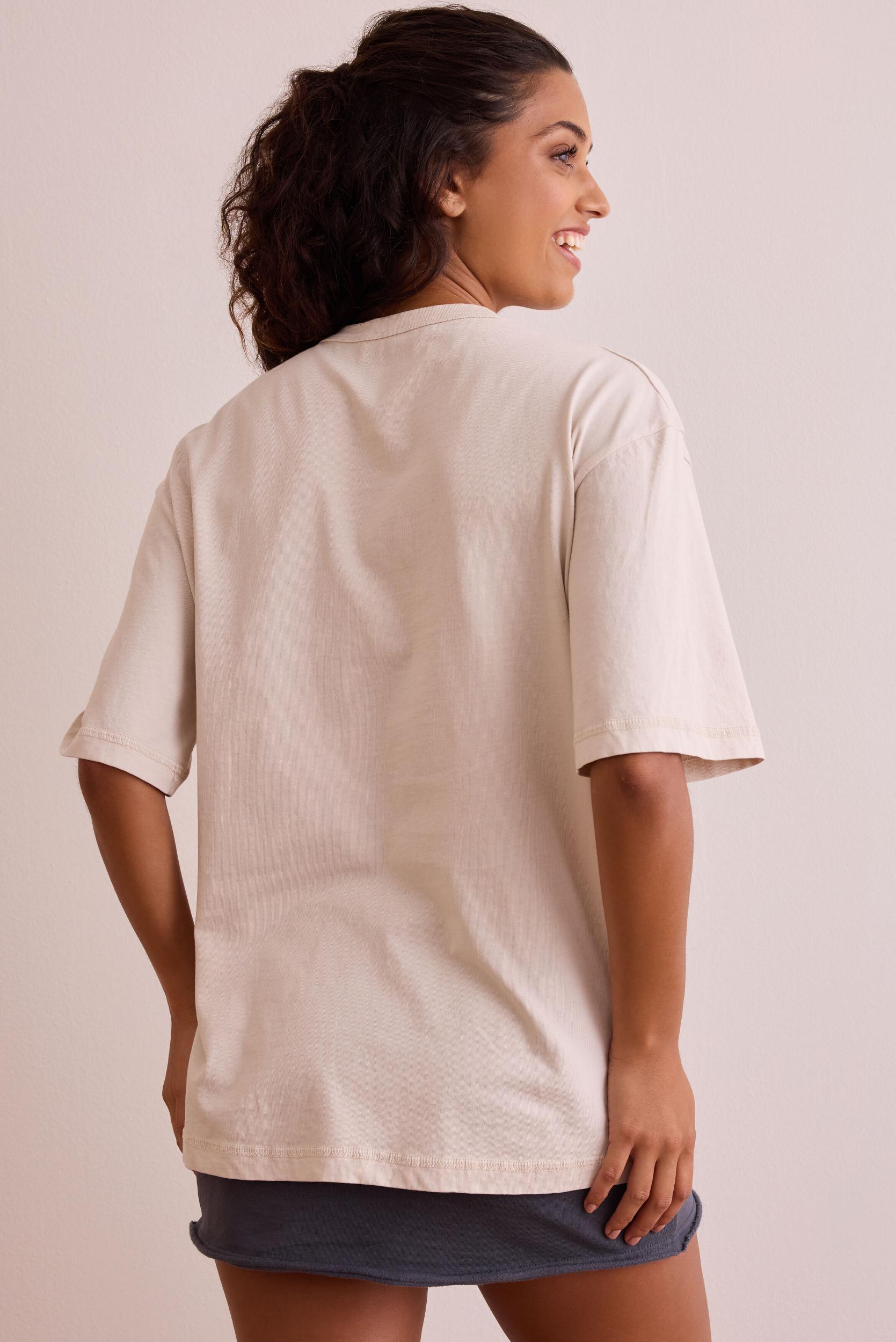 New York 09' Oversized Tee Product Image