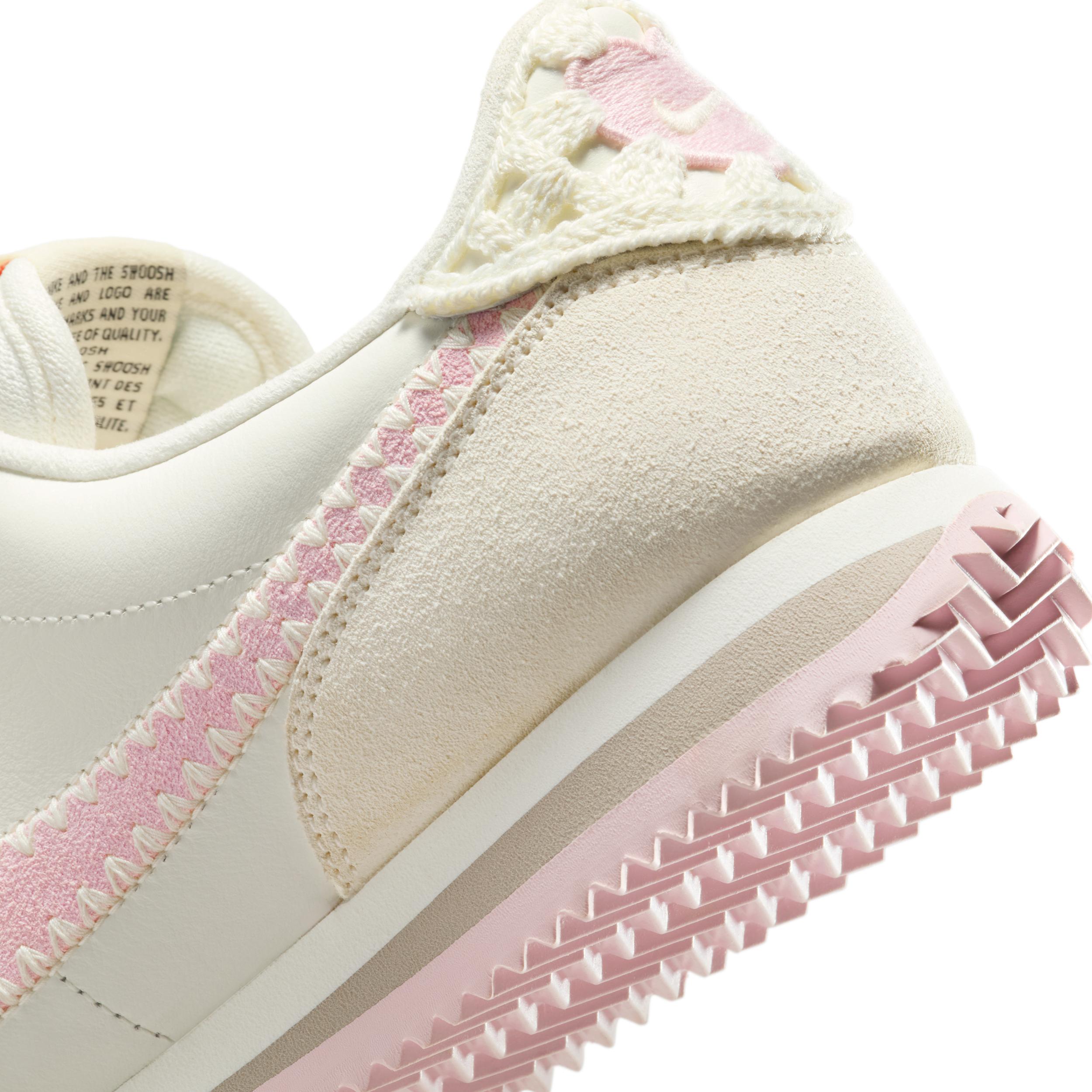 Womens Nike Cortez Leather Casual Shoes Product Image