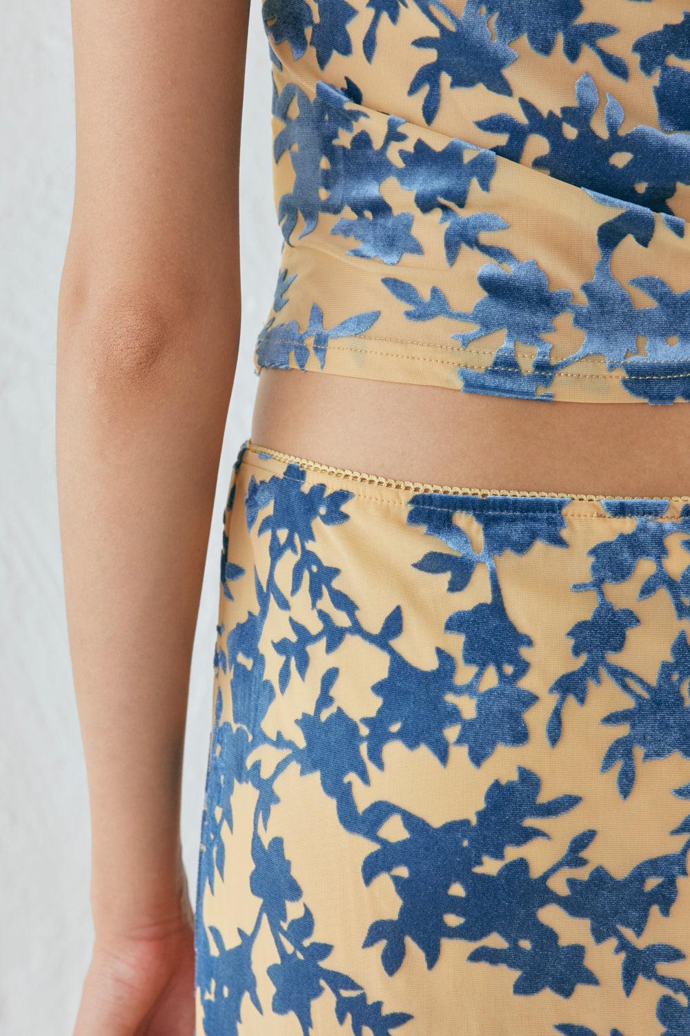 Cas Midi Skirt Vea Product Image