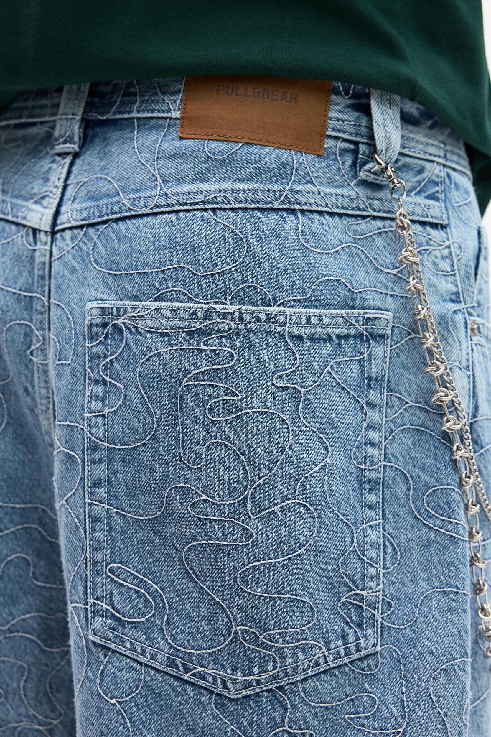 Denim skater Bermuda shorts Product Image