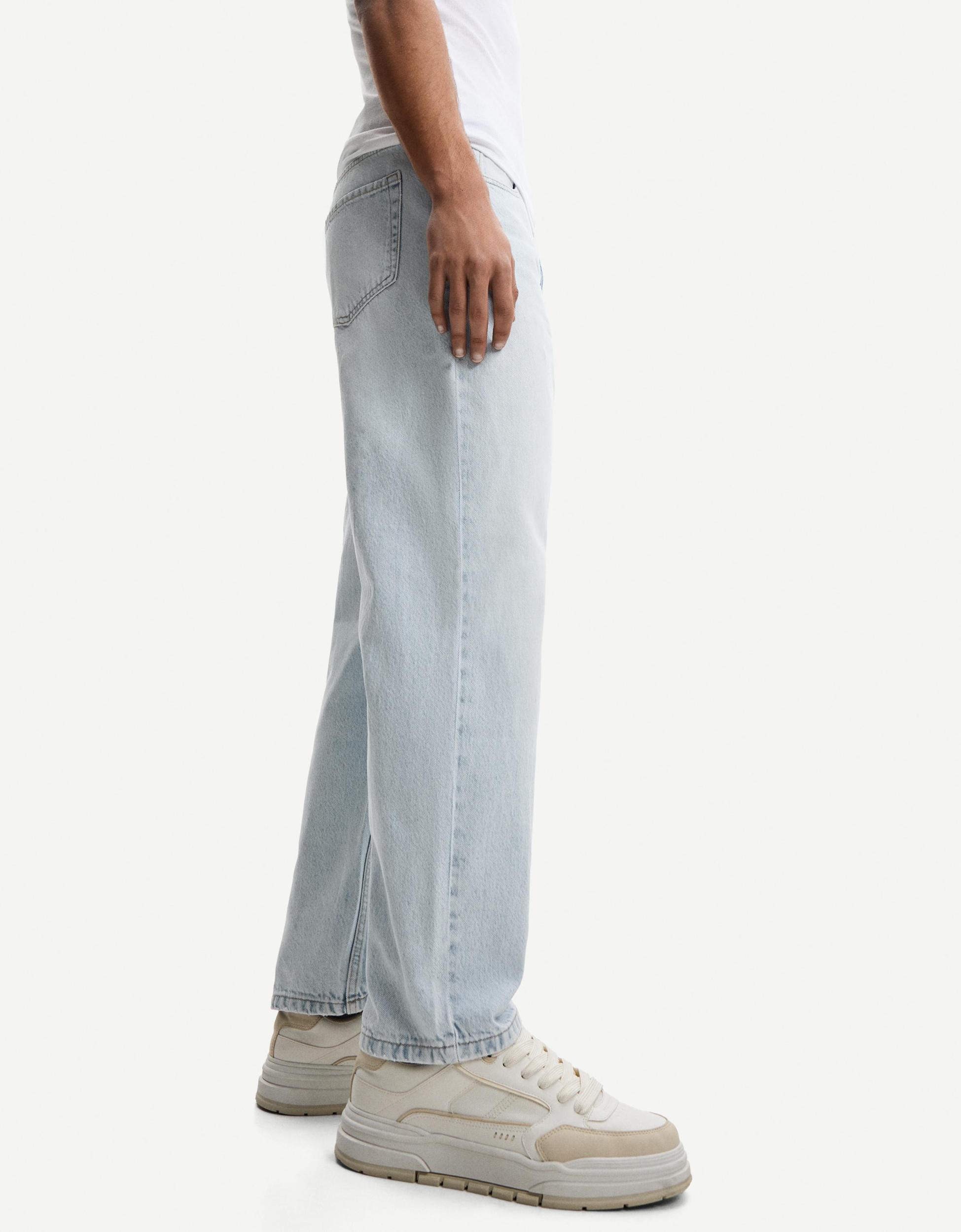 Tapered jeans Product Image