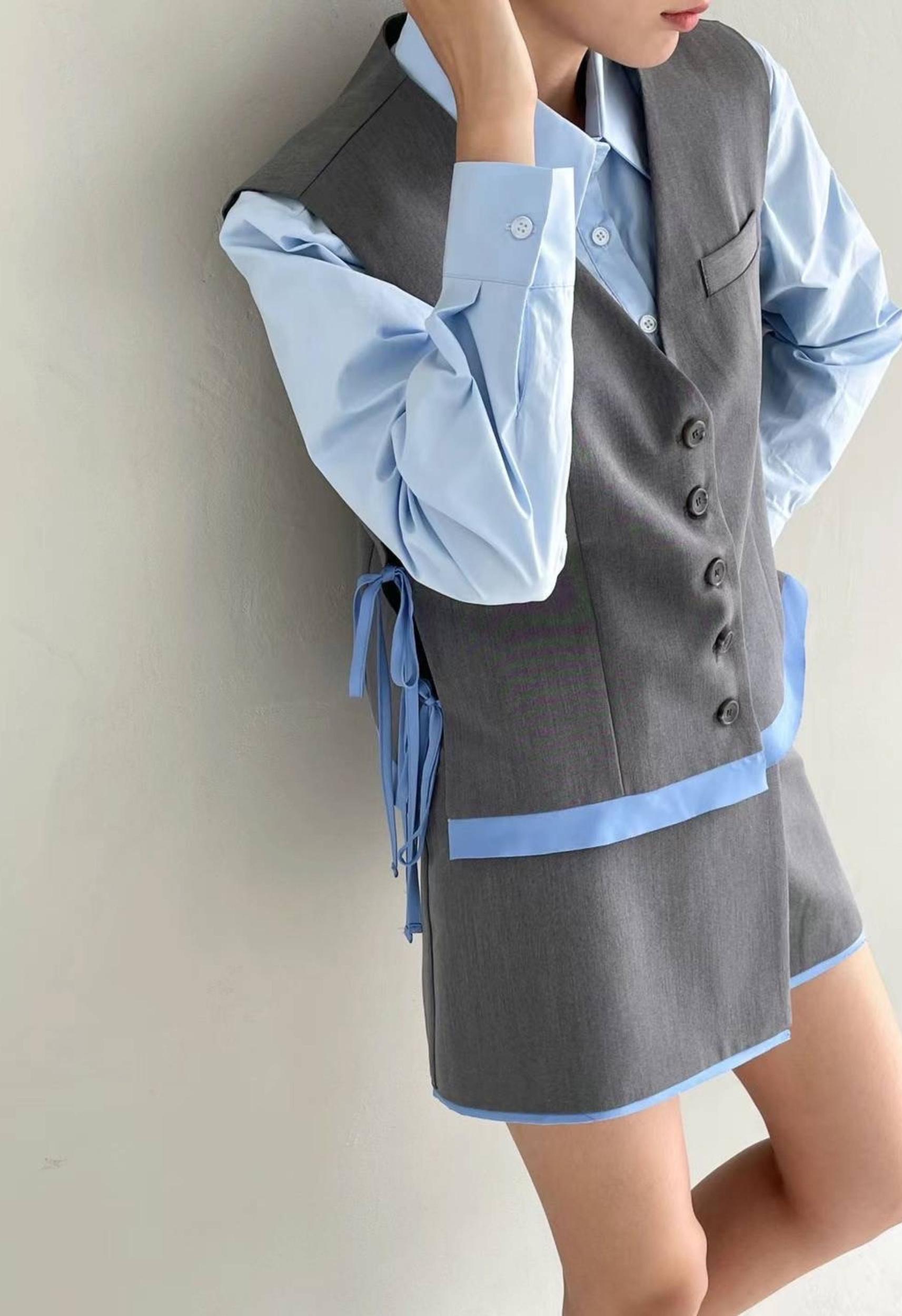 Chelsea Vest Product Image