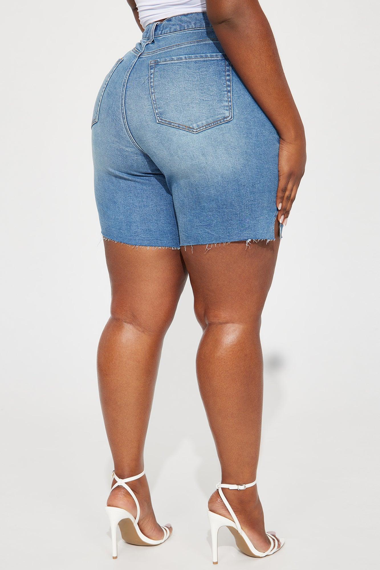 Everything's Good Super Stretch Denim Bermudas - Medium Blue Wash Product Image