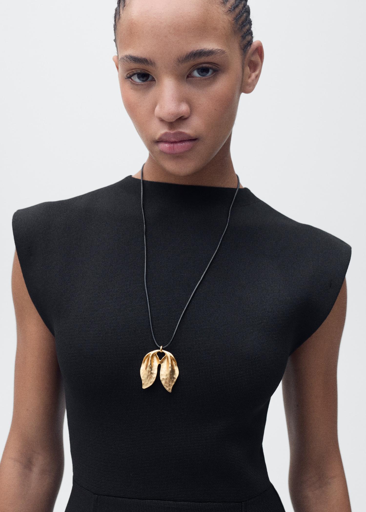 Short flared knitted dress - Women | MANGO USA Product Image