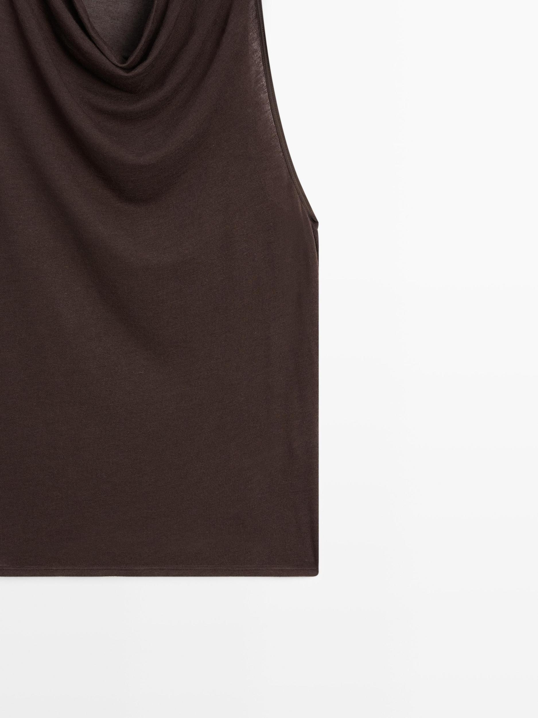 Sleeveless top with draped neckline Product Image