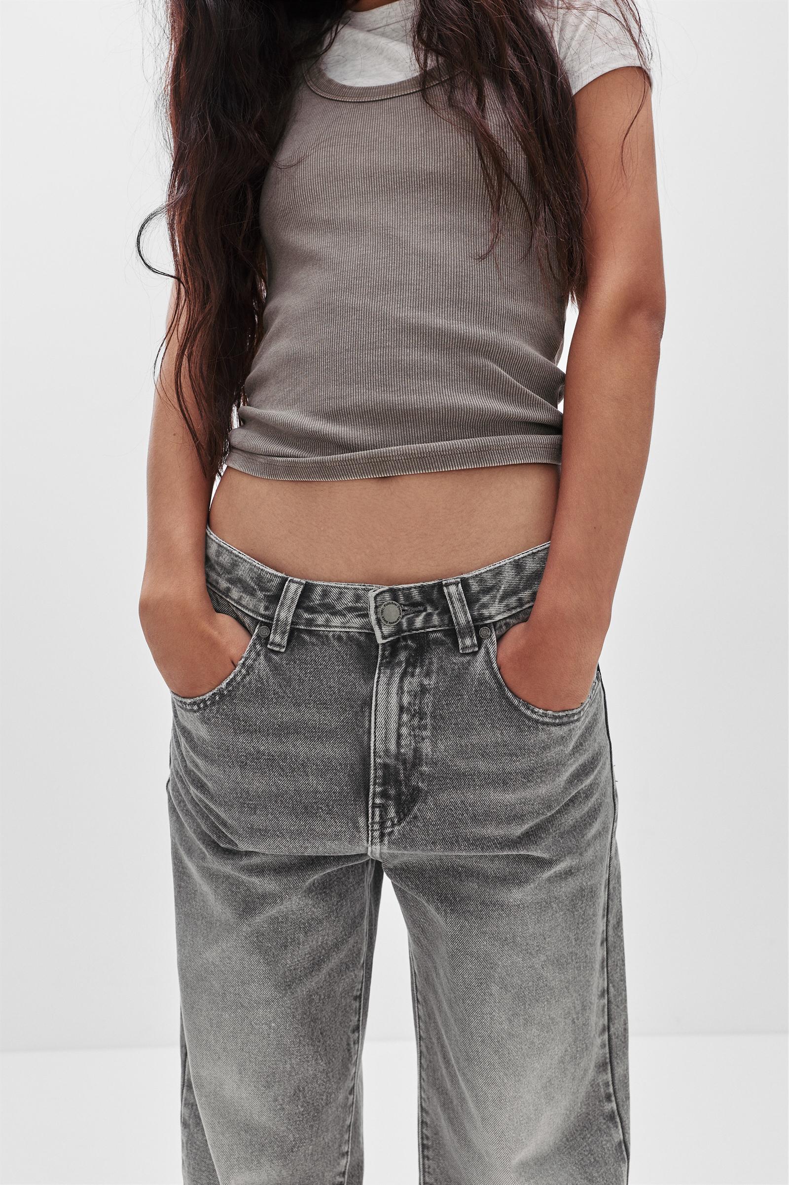 Straight-leg baggy jeans with turn-up hems Product Image