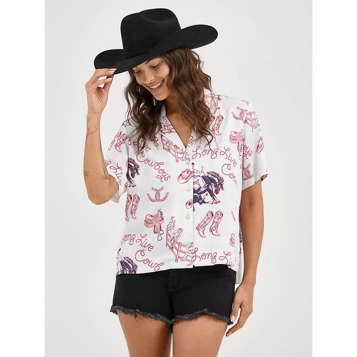 Women's Wrangler Retro® Cowgirl Camp Shirt in Ditsy Cowboy Product Image