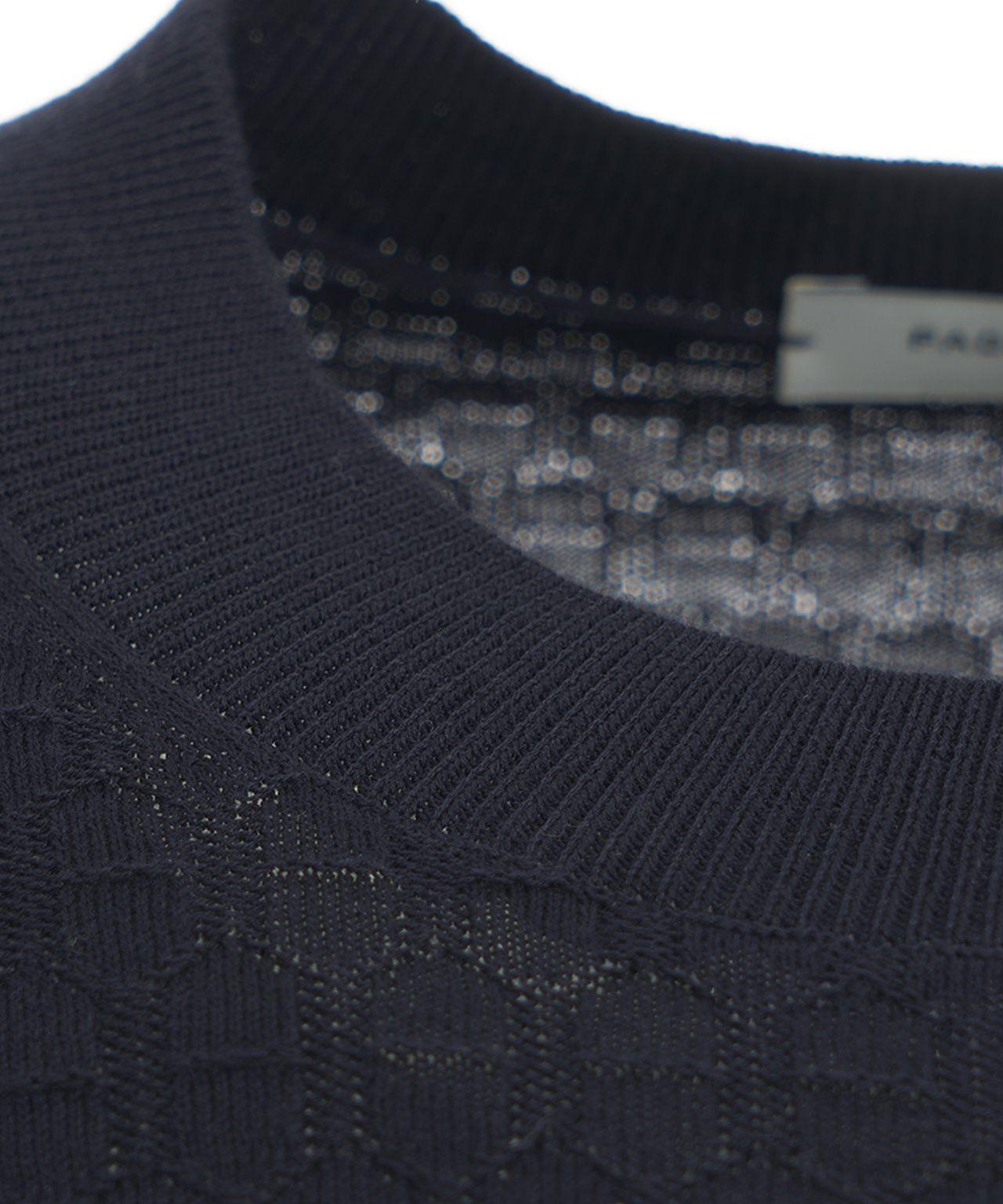 T-shirt with honeycomb structure Product Image