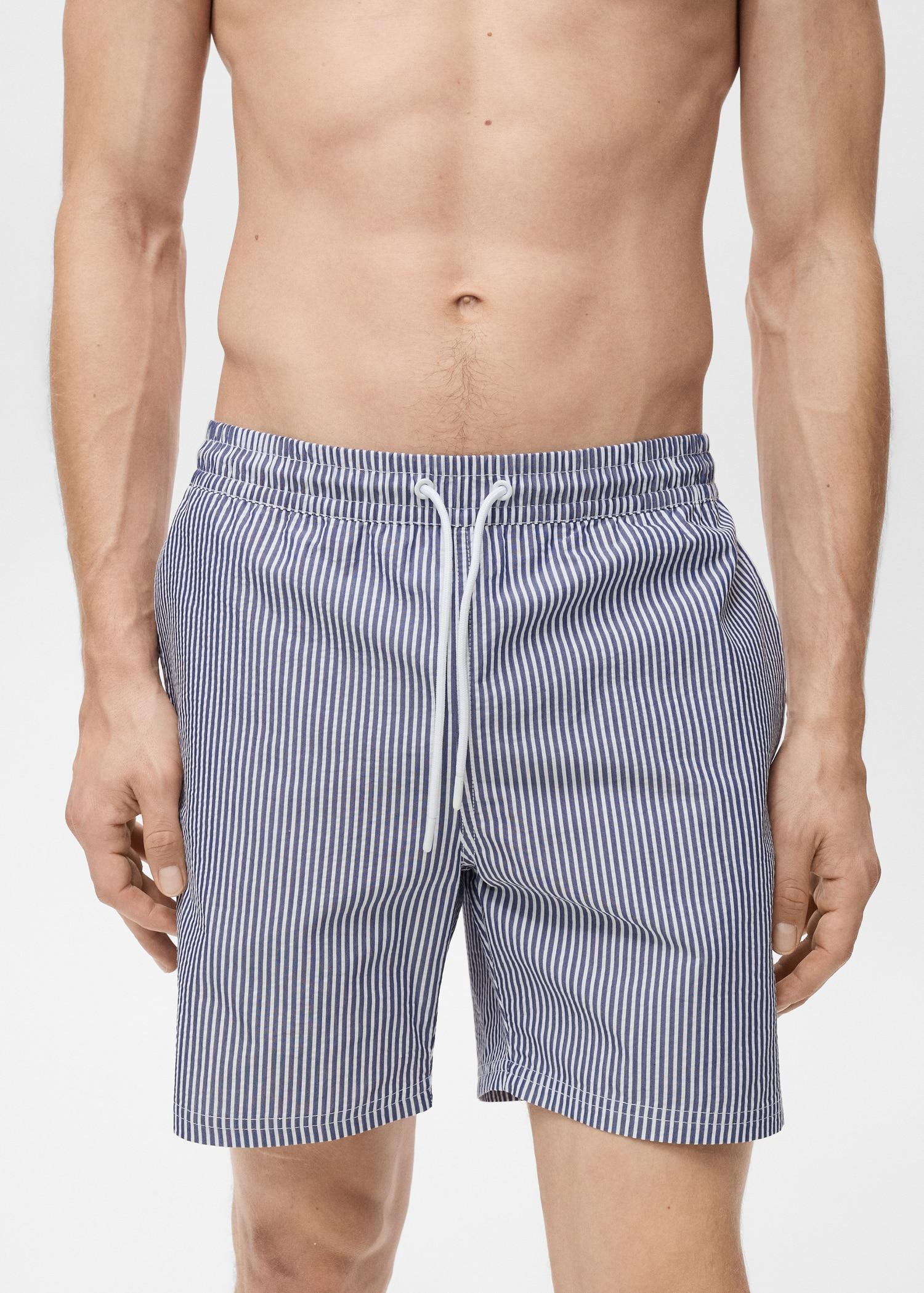 Seersucker swimming trunks - Men | MANGO USA Product Image