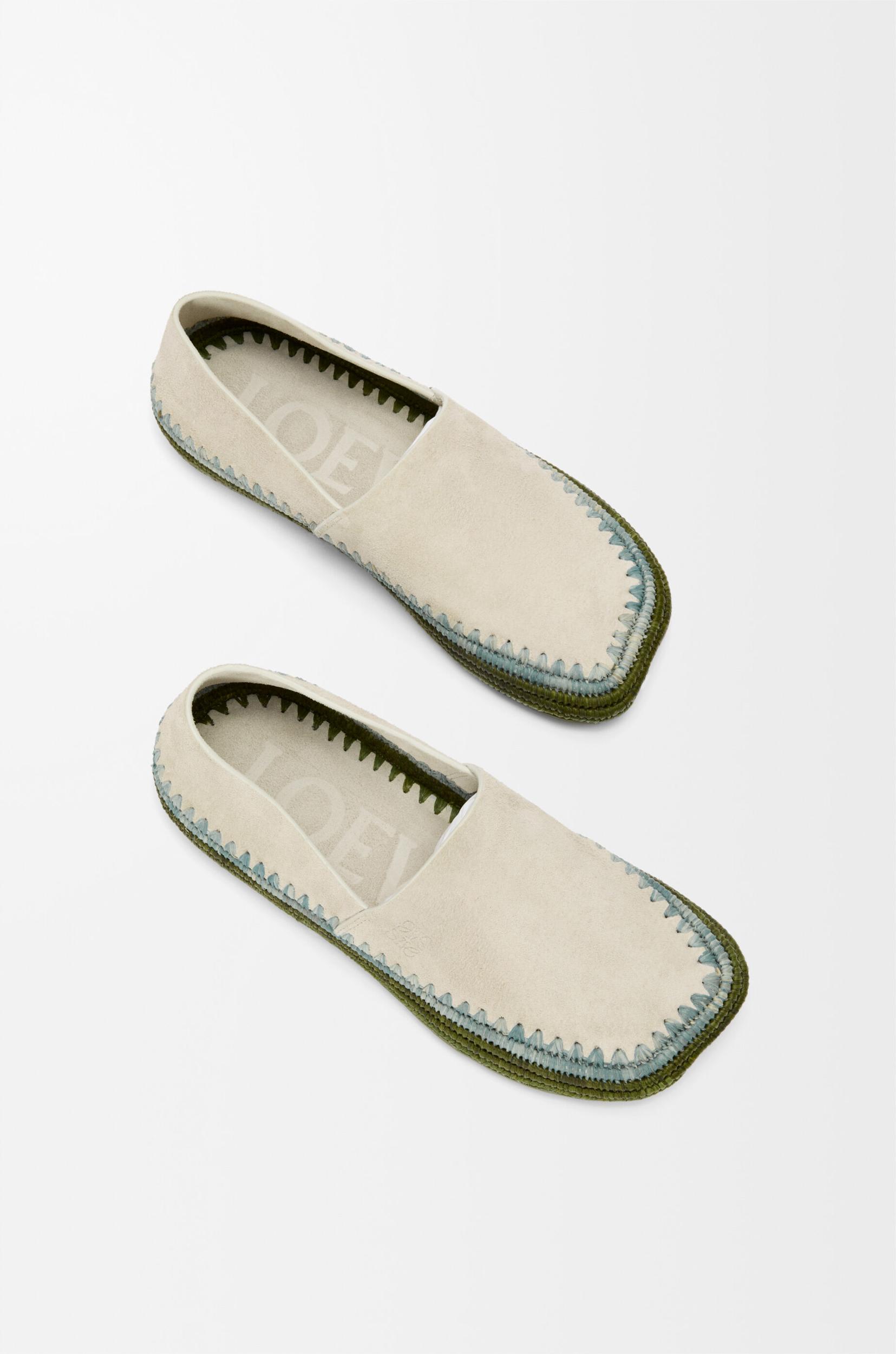 Rio slipper in suede and raffia Product Image