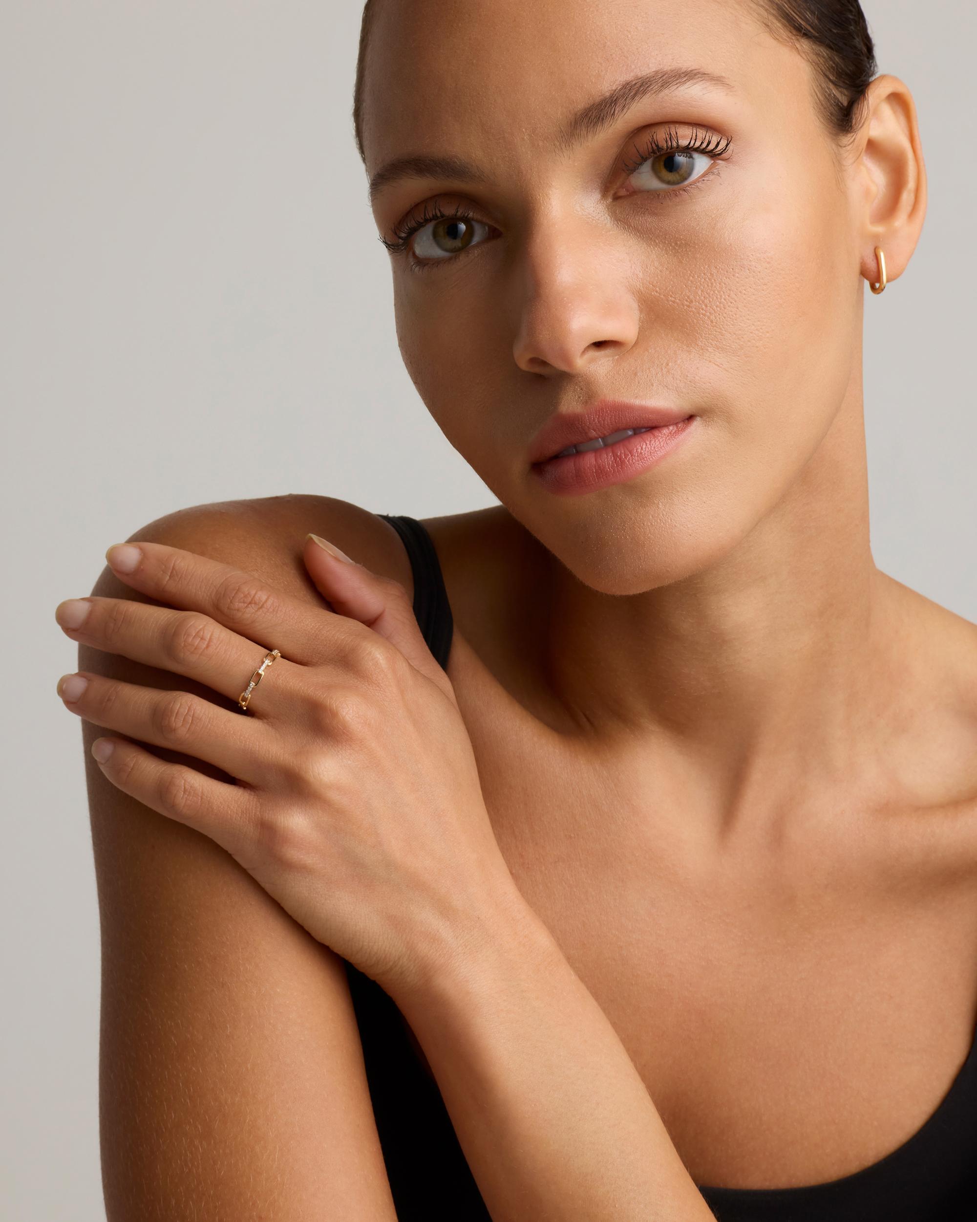 Quince | Women's 14K Gold Diamond Paperclip Link Ring Product Image