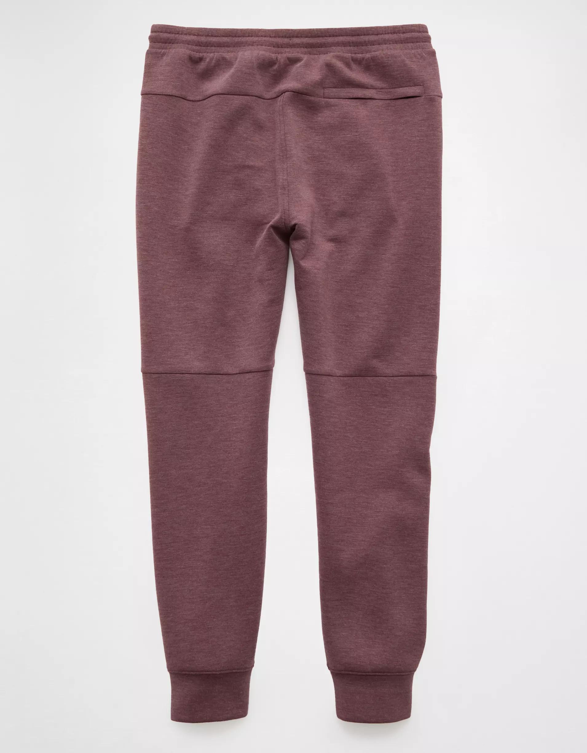 AE 24/7 Jogger Product Image