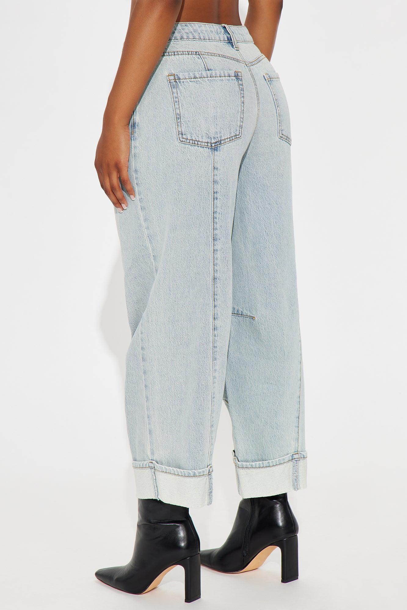 Brooklyn Barrel Leg Jeans - Light Wash Female Product Image