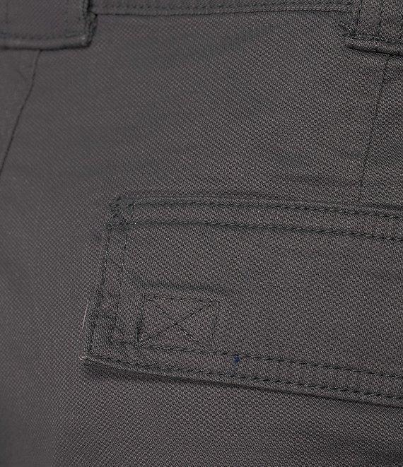 Roundtree & Yorke The Hiker Cargo 7#double; Inseam Neutral Classic Fit Shorts Product Image