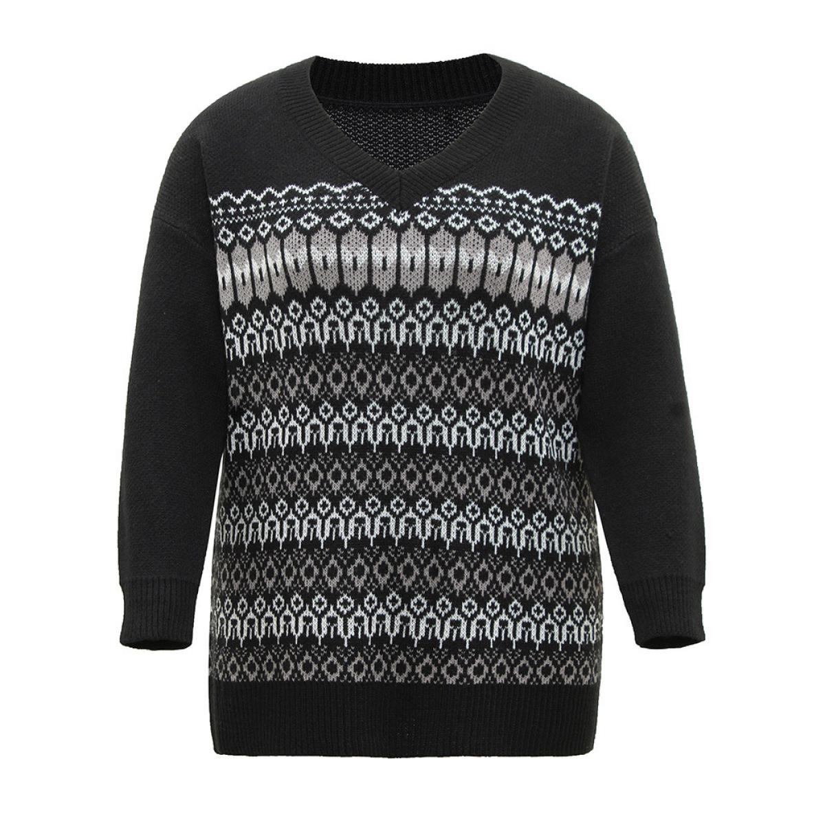 Plus Size Loose V Neck Geometric Print Jacquard Pullover Black Women Casual Loose Long Sleeve V-neck Dailywear Pullovers BloomChic 22-24/3X Product Image