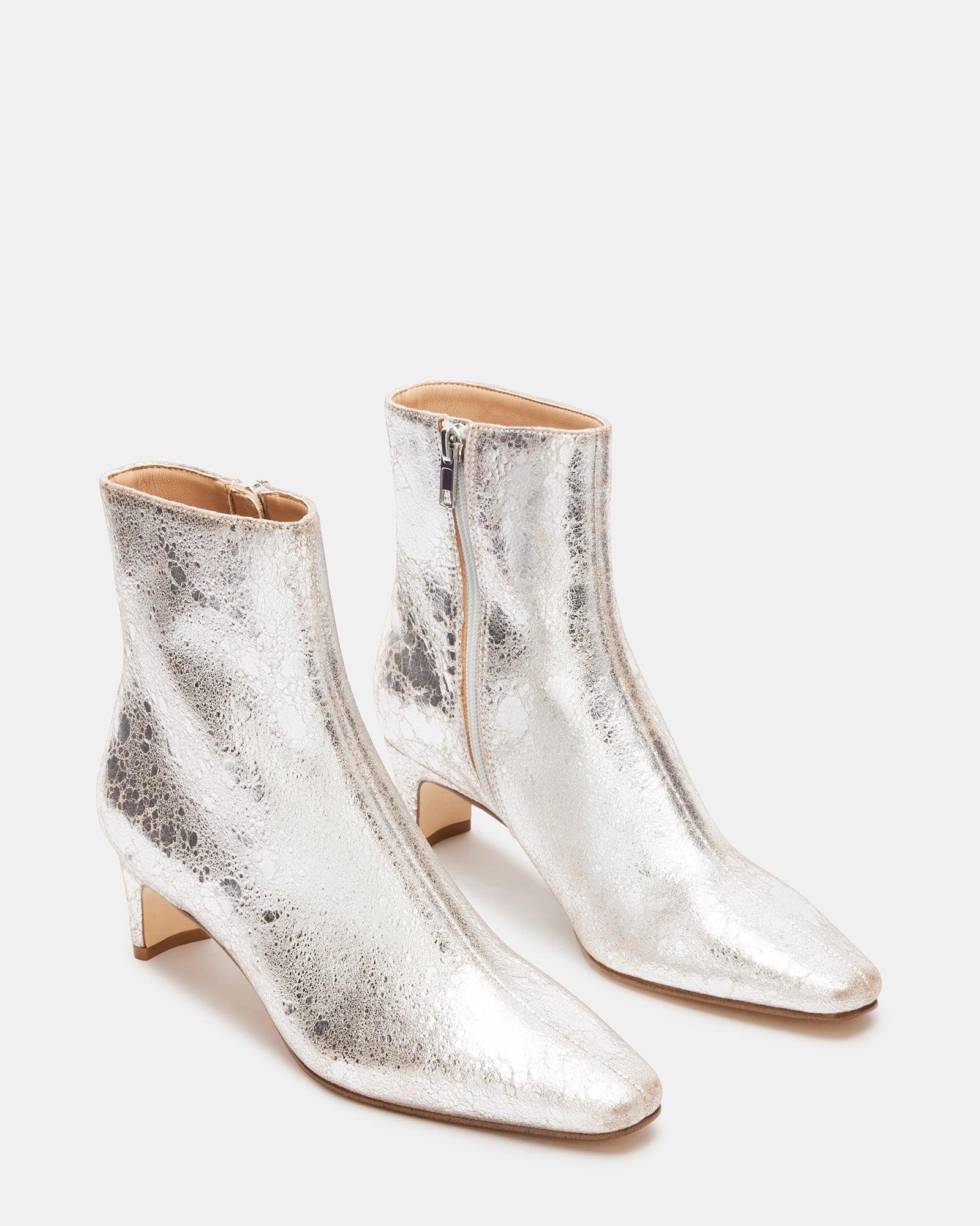 DELVIE SILVER LEATHER Female Product Image