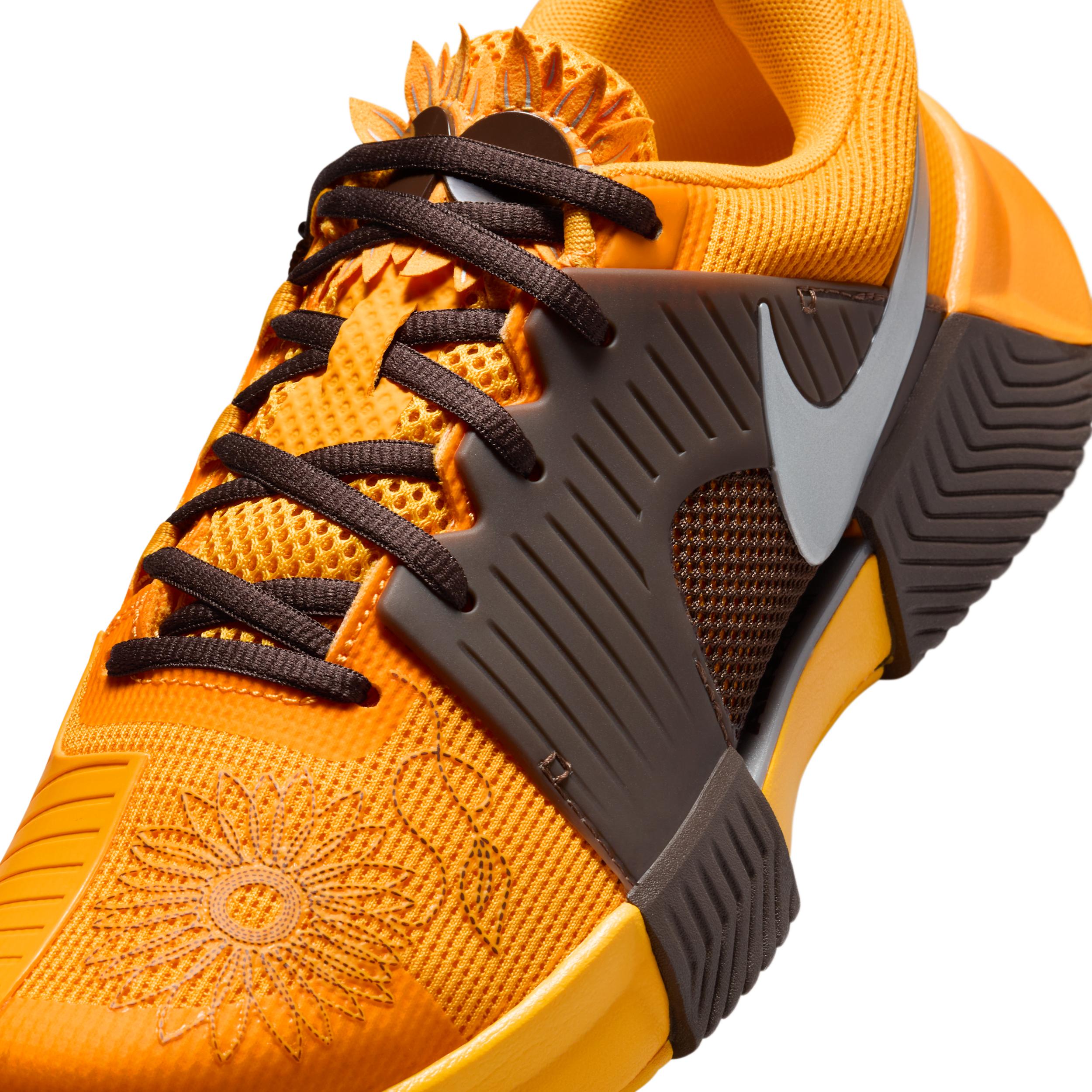 Nike Women's GP Challenge 1 "Naomi Osaka" Hard Court Tennis Shoes Product Image