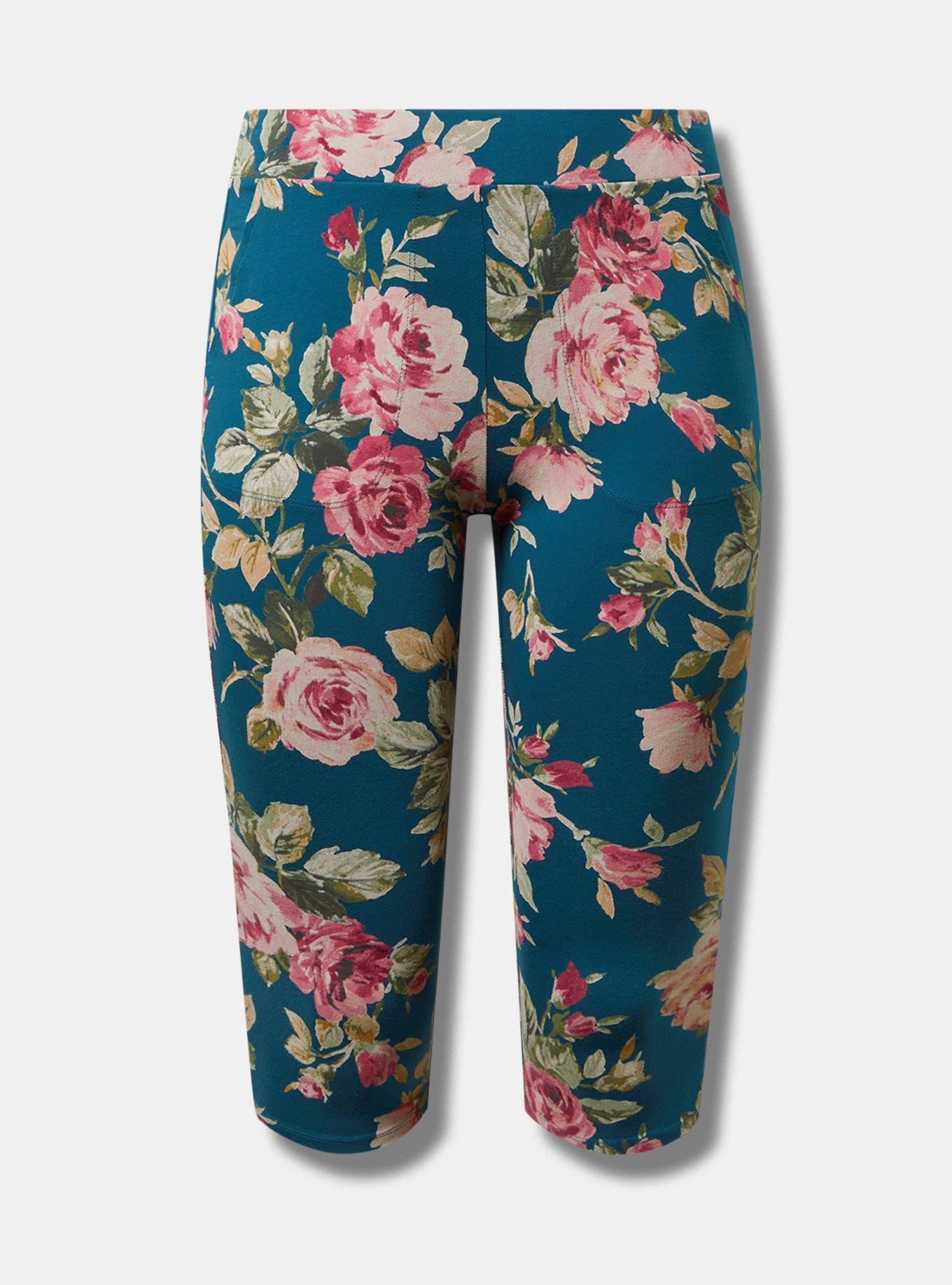 Pedal Pusher Pocket Legging Product Image