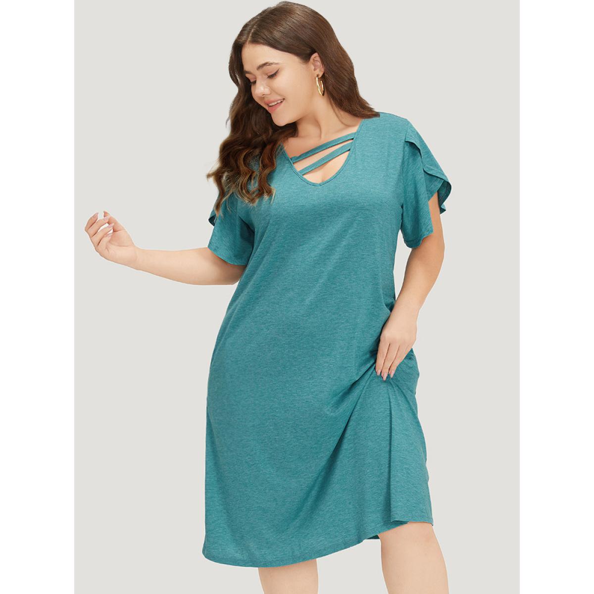 Plus Size Supersoft Essentials Solid Pocket Keyhole Petal Sleeve Dress Cerulean Women Casual Plain V-neck Short sleeve Curvy Midi Dress BloomChic 22-24/3X Product Image