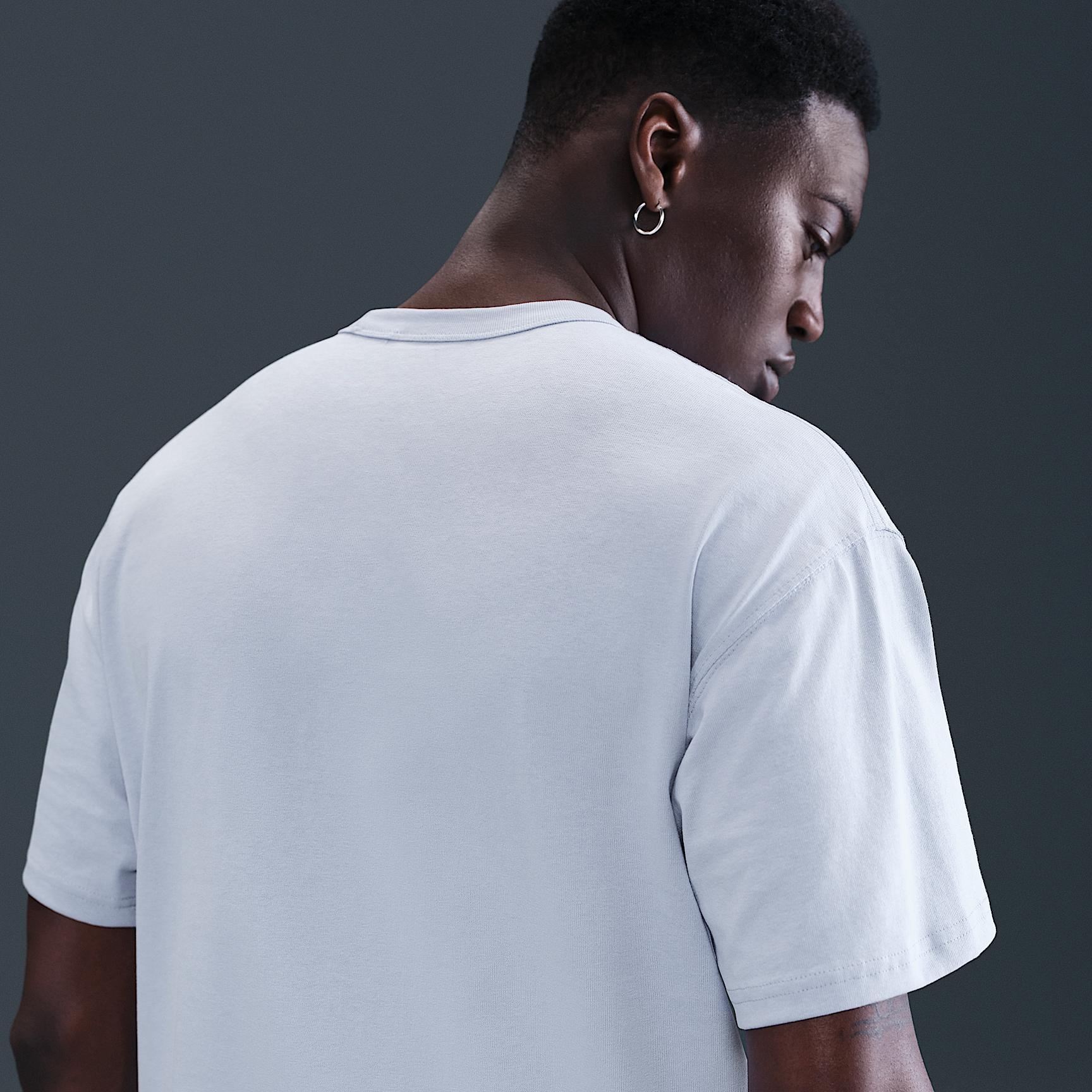 Mens Nike Sportswear Premium Essentials T-Shirt | DO7392-726 Product Image