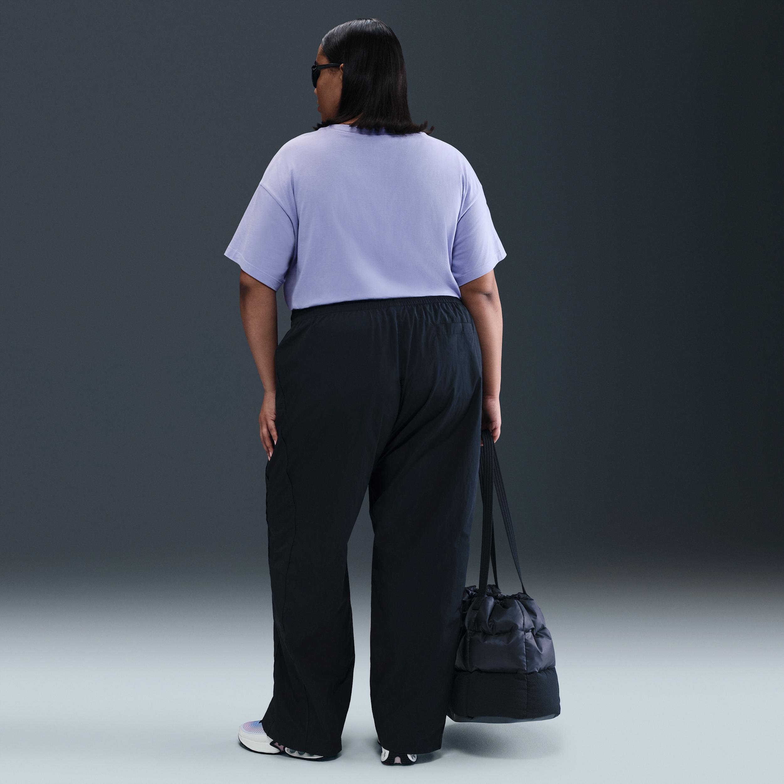 Women's Nike Sportswear Essential T-Shirt (Plus Size) Product Image