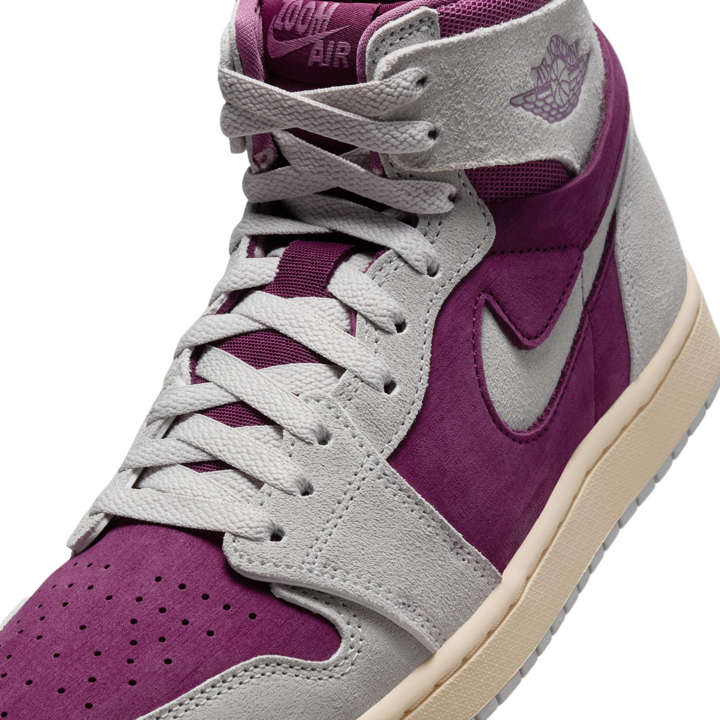 Air Jordan 1 Zoom CMFT 2 Women's Shoes Product Image