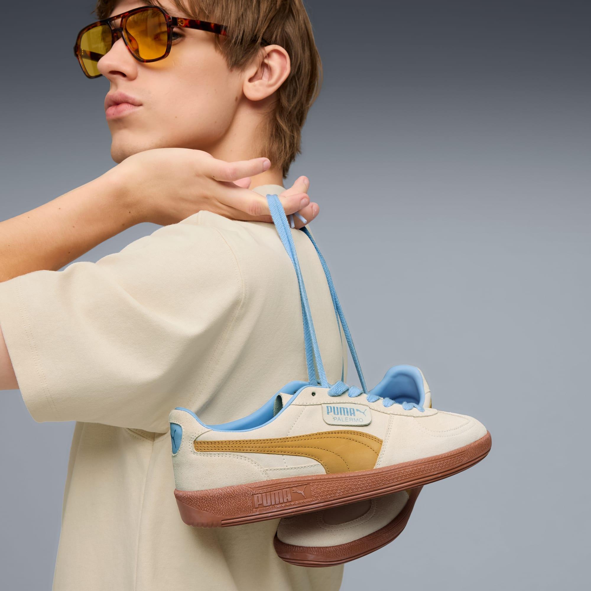 Palermo Sneakers Product Image