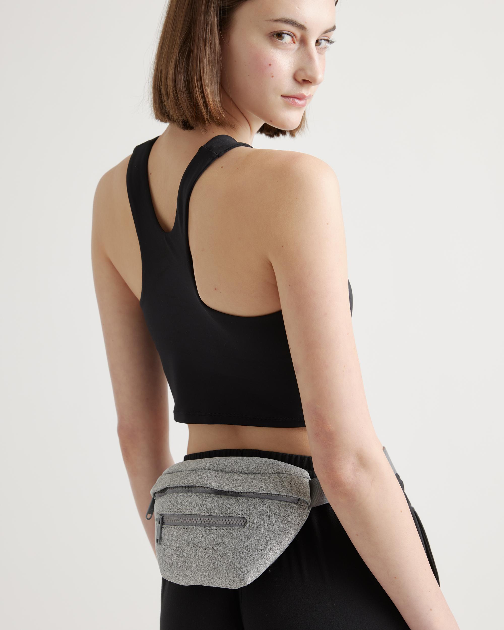 Quince | Women's Ultra-Soft High-Rise Pocket Legging Nylon/Spandex Product Image