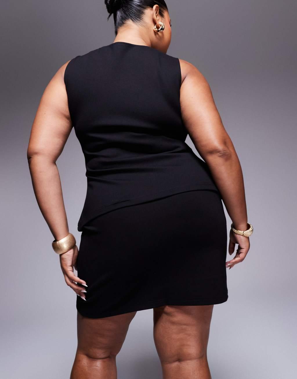 ASOS DESIGN Curve ponte split hem mini skirt in black Product Image