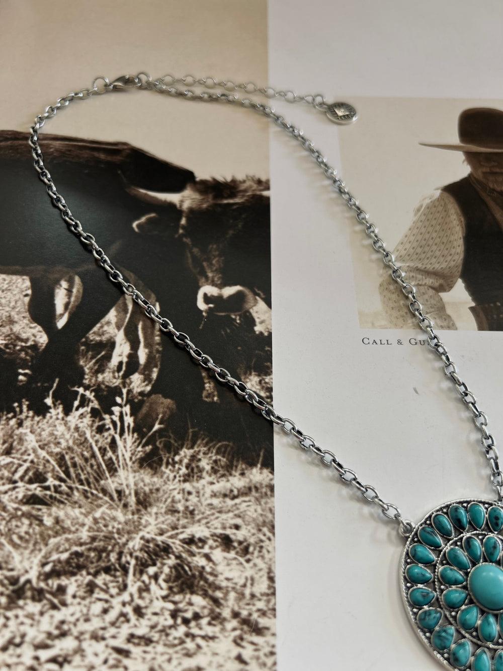 The Round About Turquoise Necklace Product Image