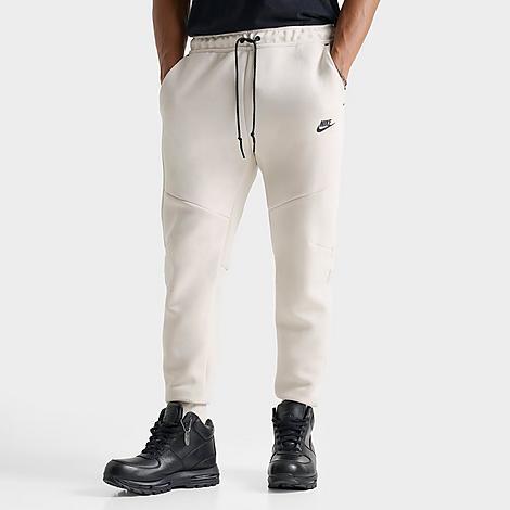 Nike Men's Tech Fleece Jogger Pants Product Image