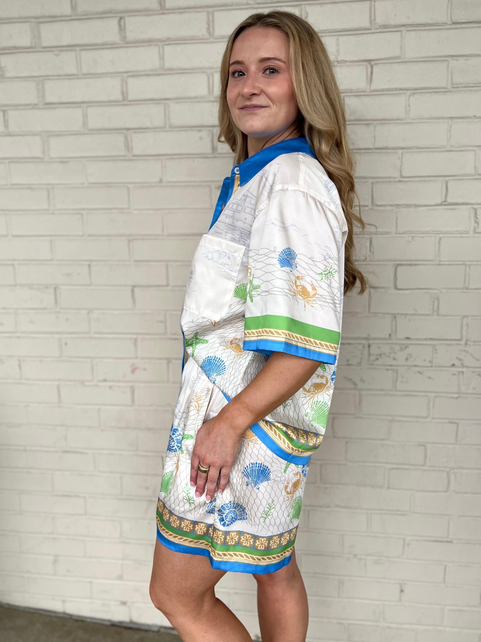 Sandi Coastal Print Shorts Product Image