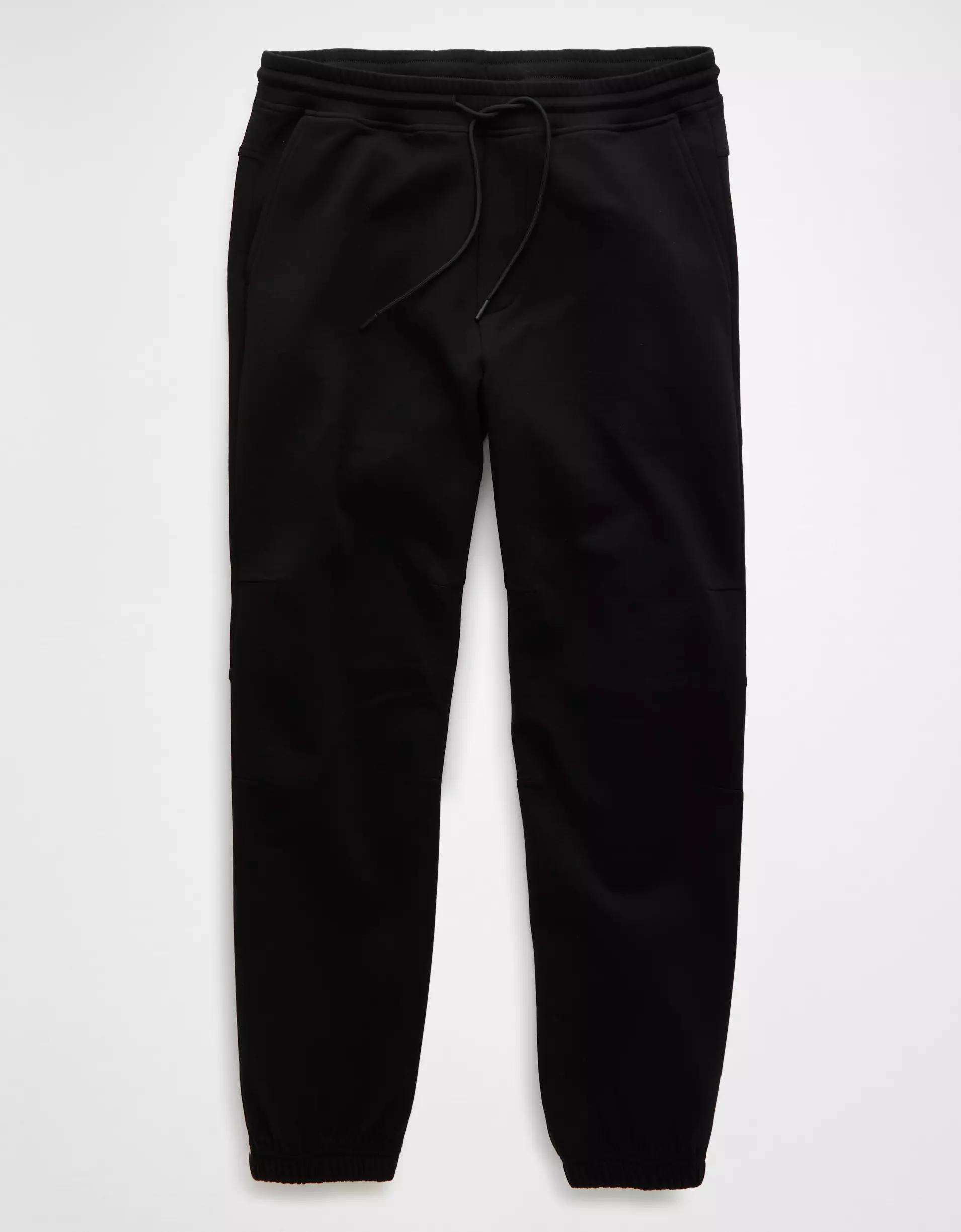 AE 24/7 Tech Fleece Jogger Product Image