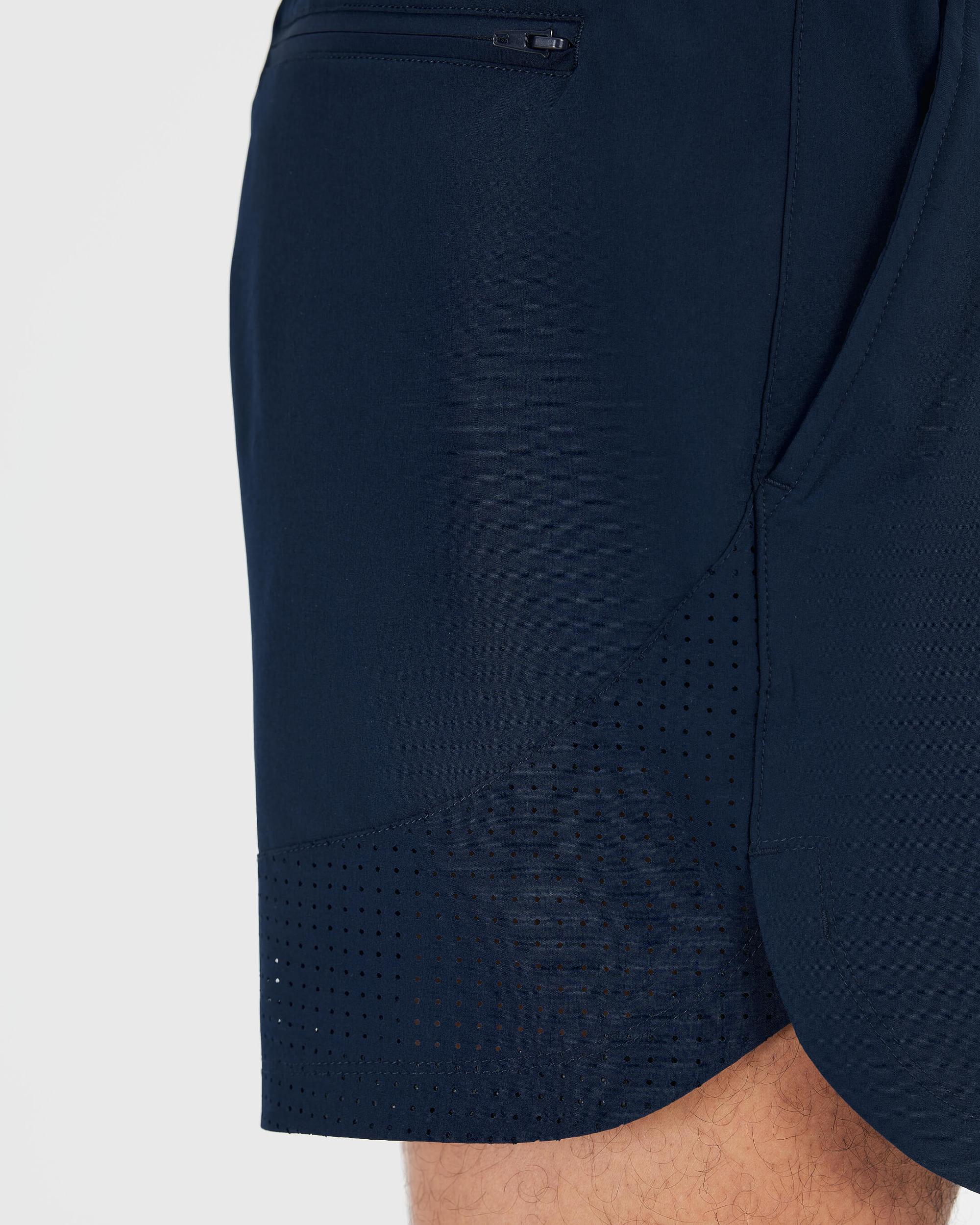 7" Carbon Active Training Shorts Product Image