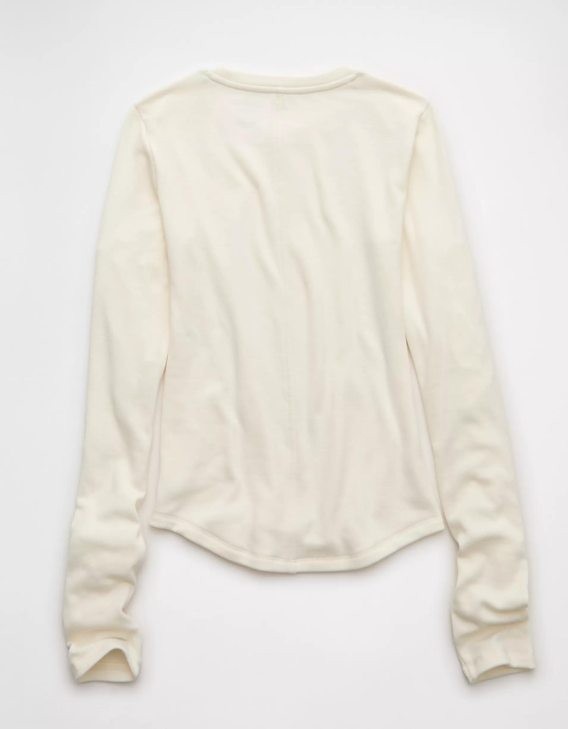 AE Long Sleeve Cozy Crewneck T-Shirt Product Image